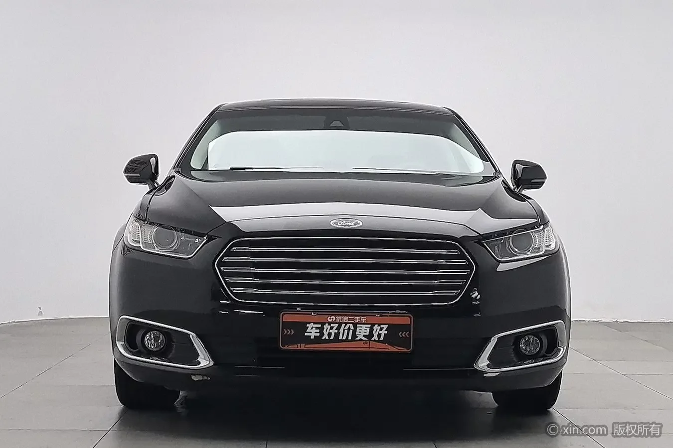 Ford Taurus