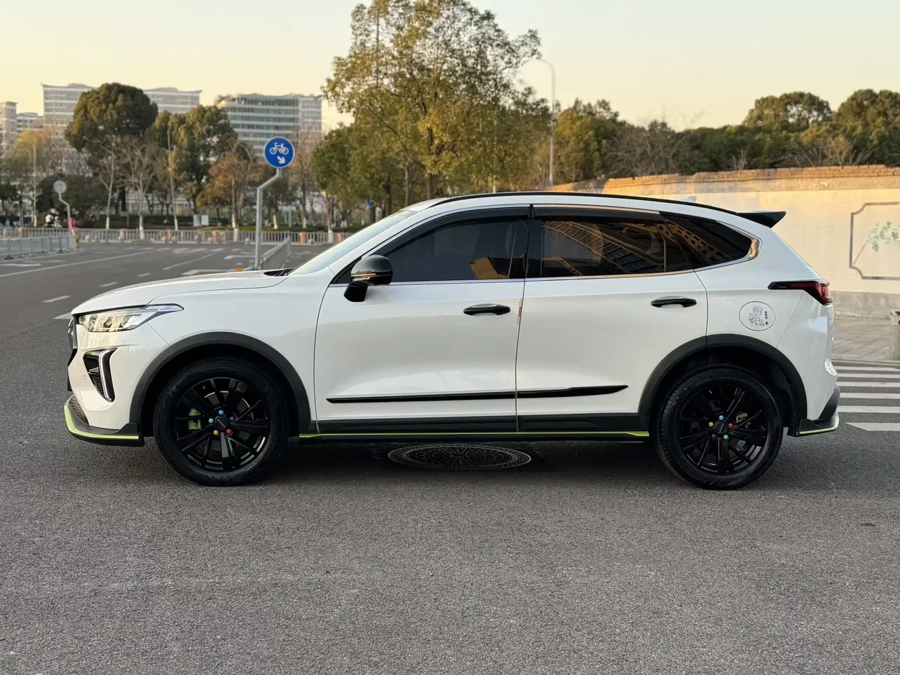 Haval Harvard Red Rabbit