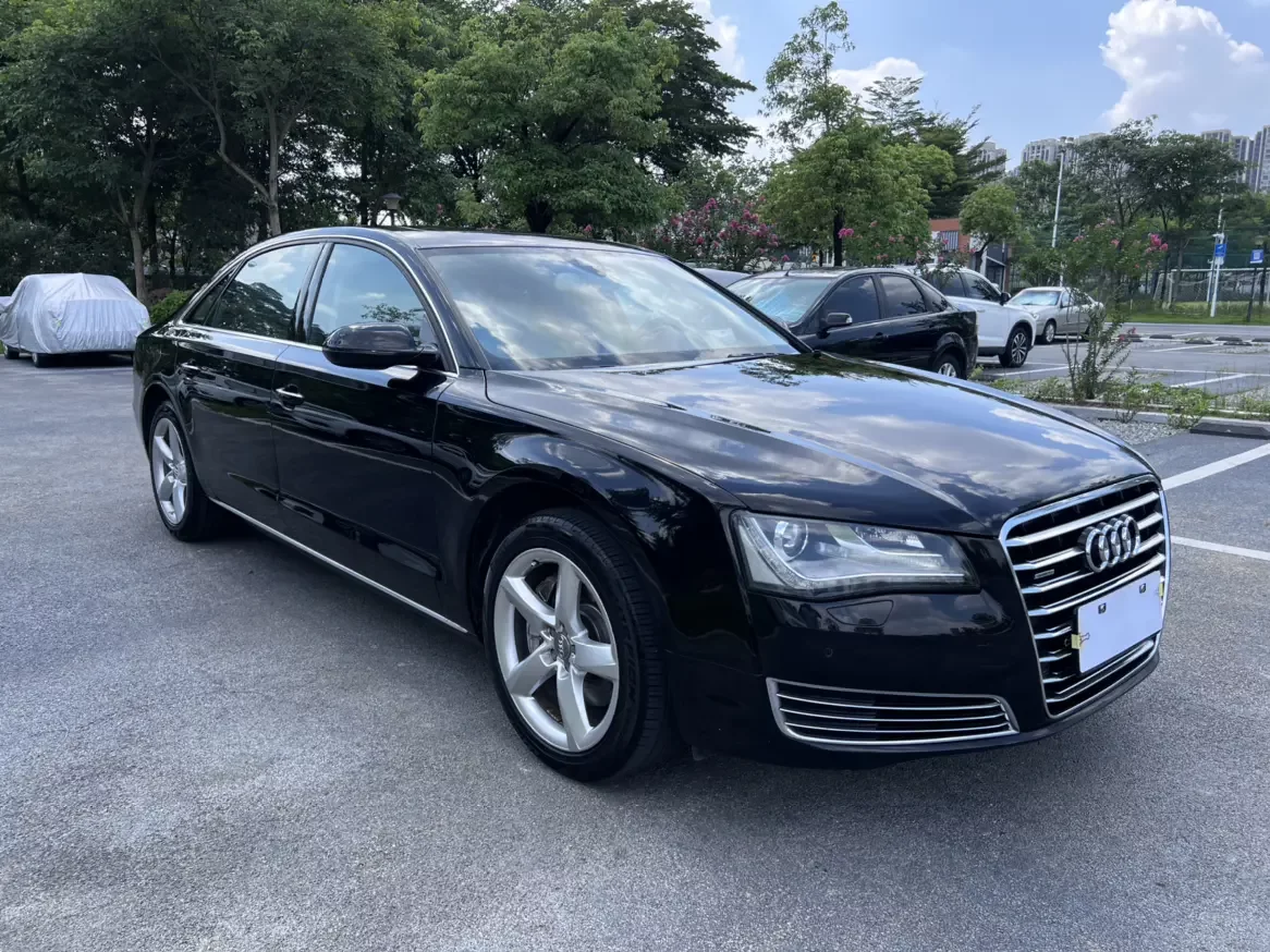 Audi A8