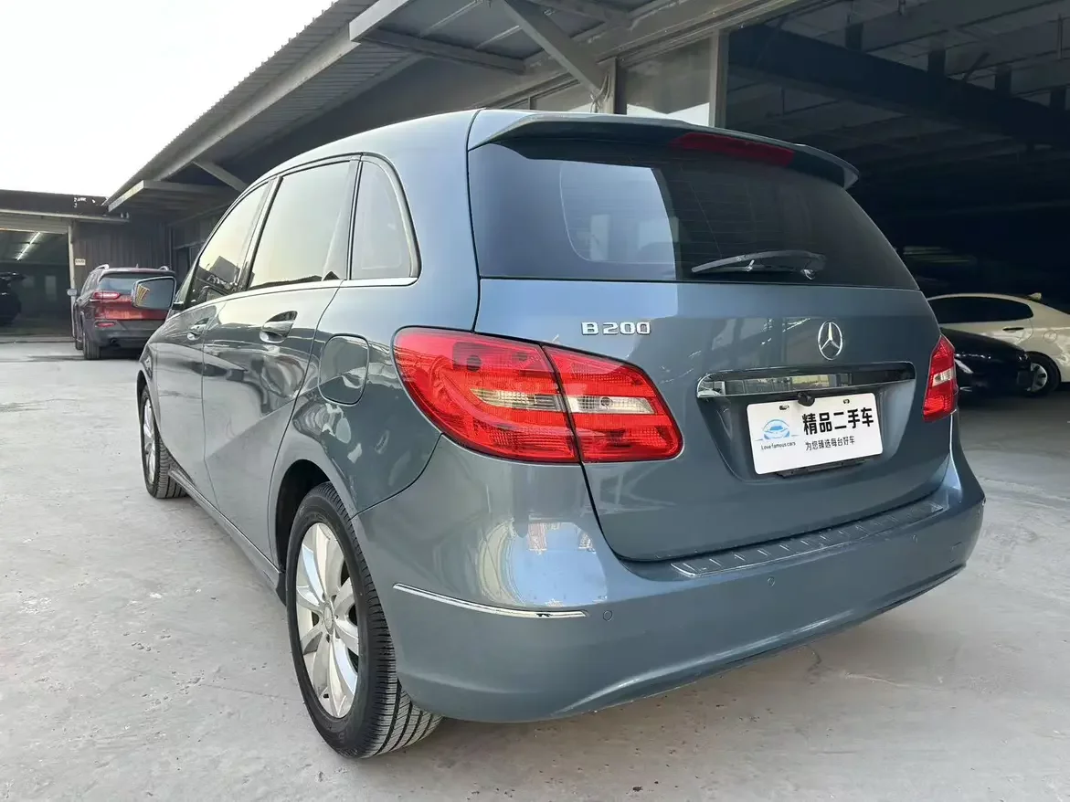 Mercedes-Benz B Class