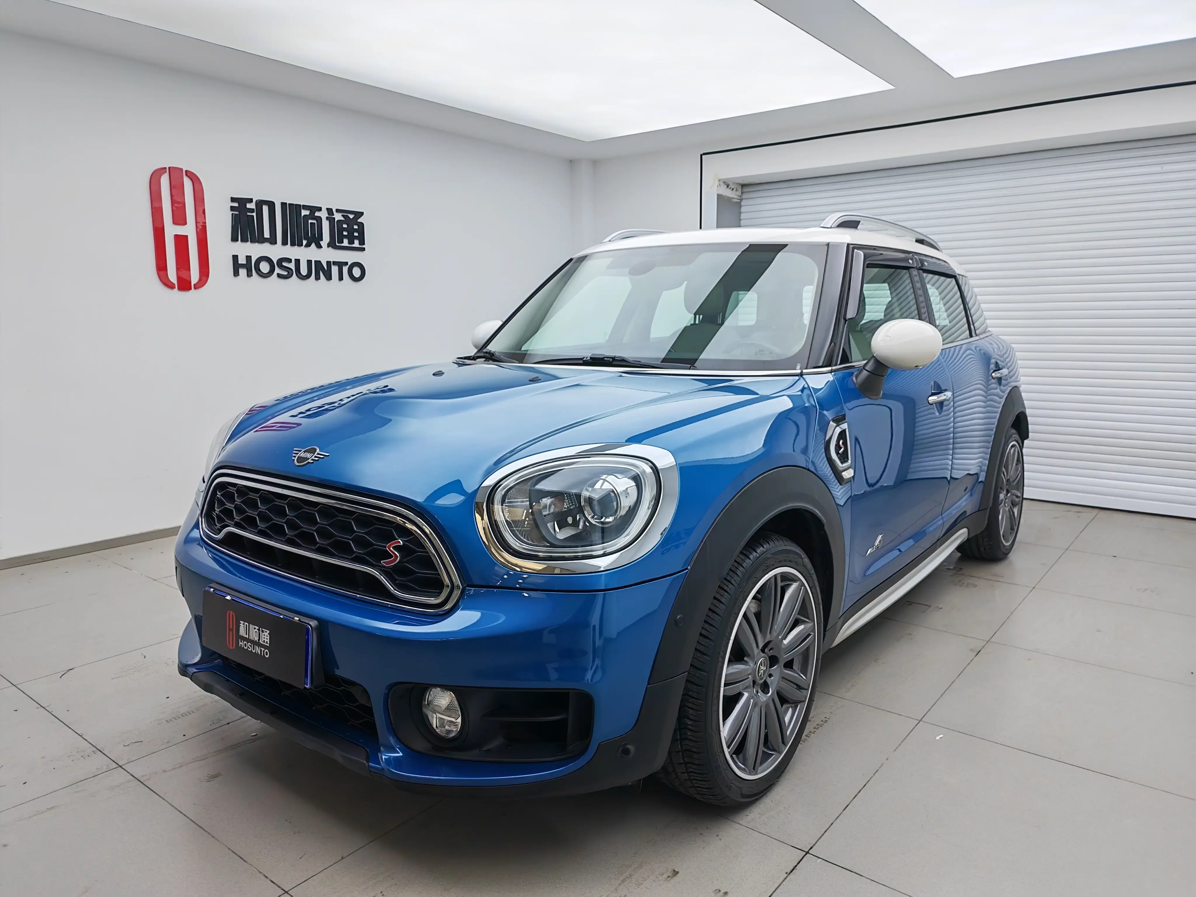 MINI COUNTRYMAN