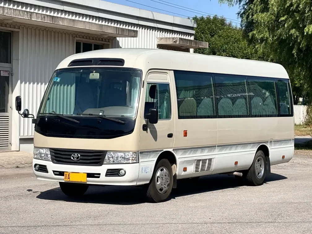 Toyota Costa