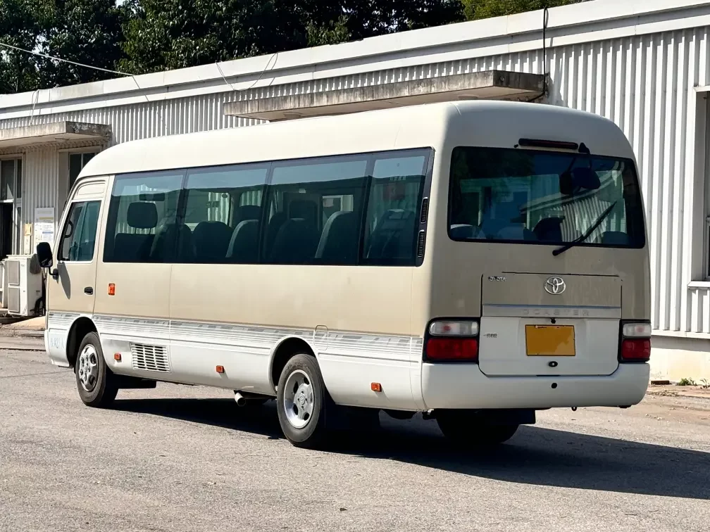 Toyota Costa