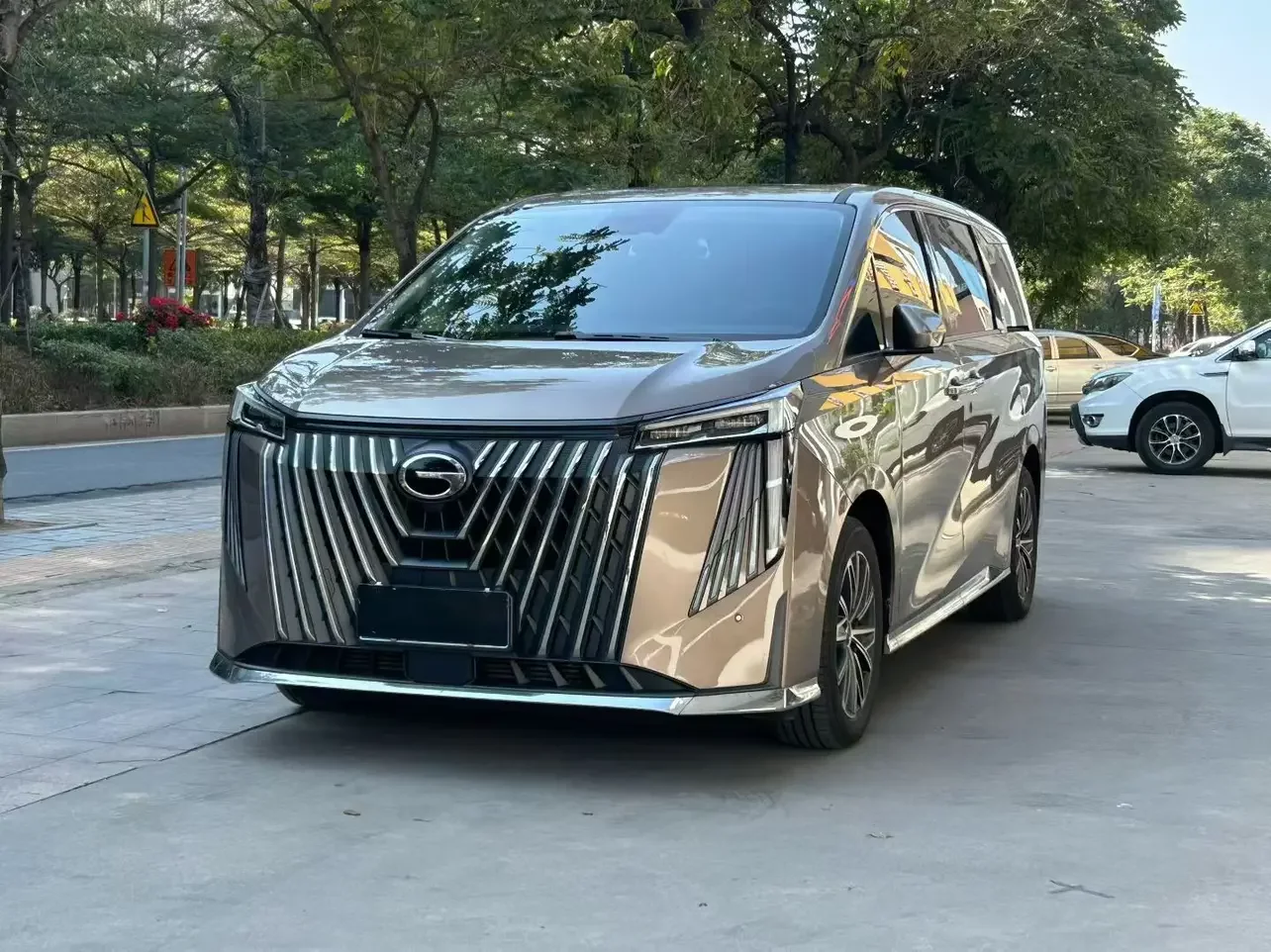 GAC Trumpchi M8