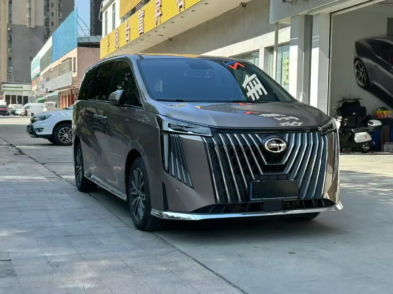 GAC Trumpchi M8