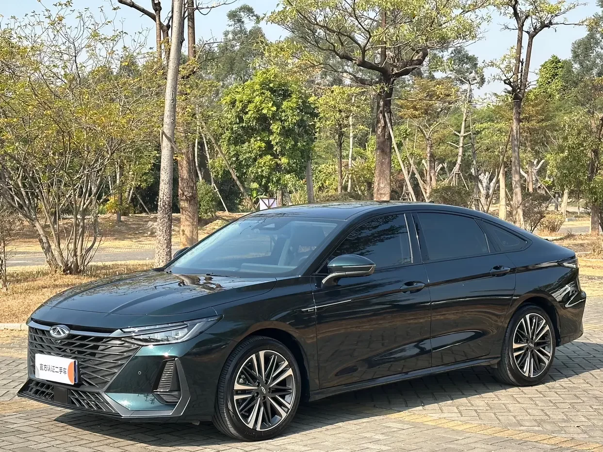Chery Arrizo 8