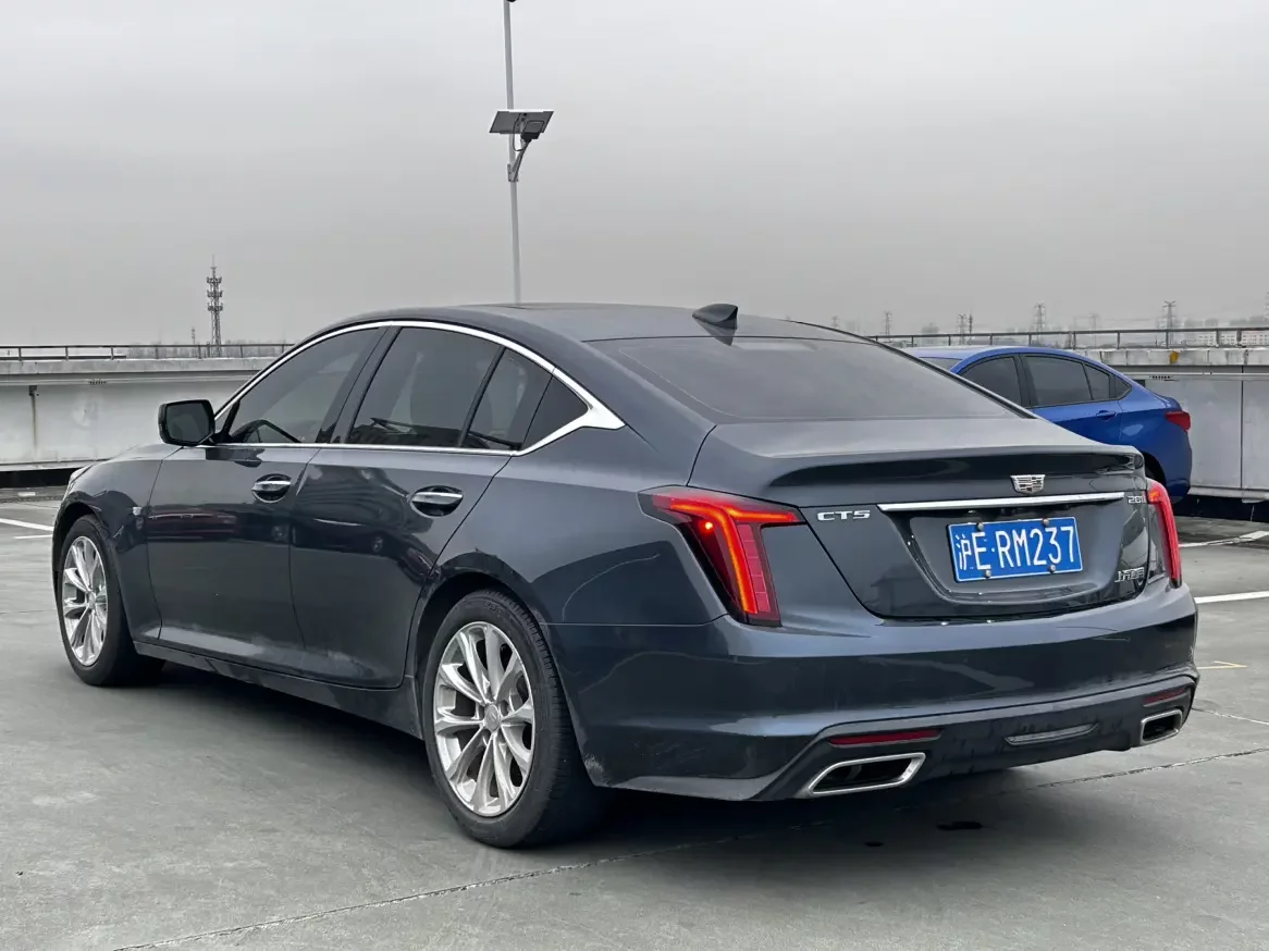 Cadillac CT5