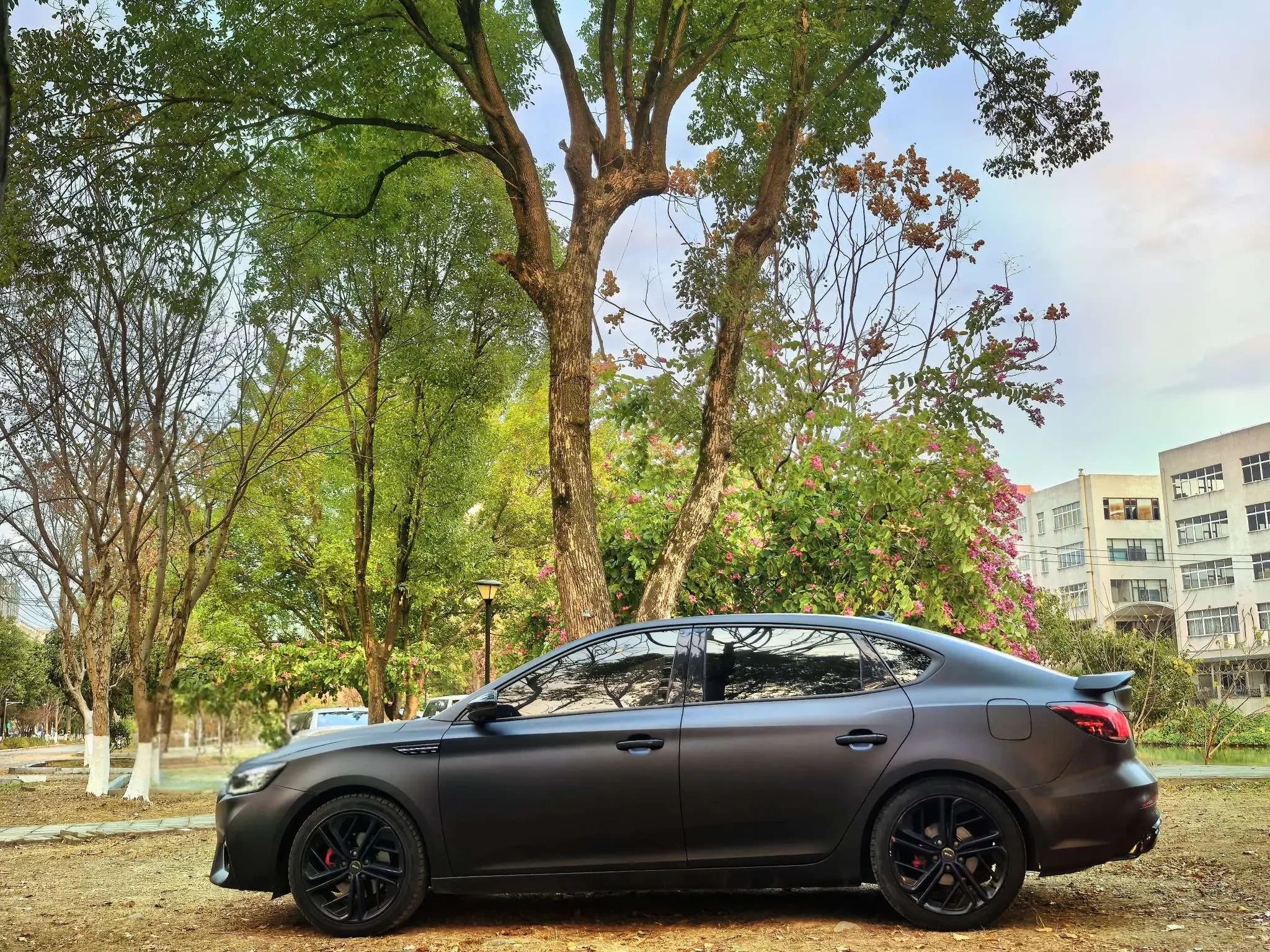 MG 6
