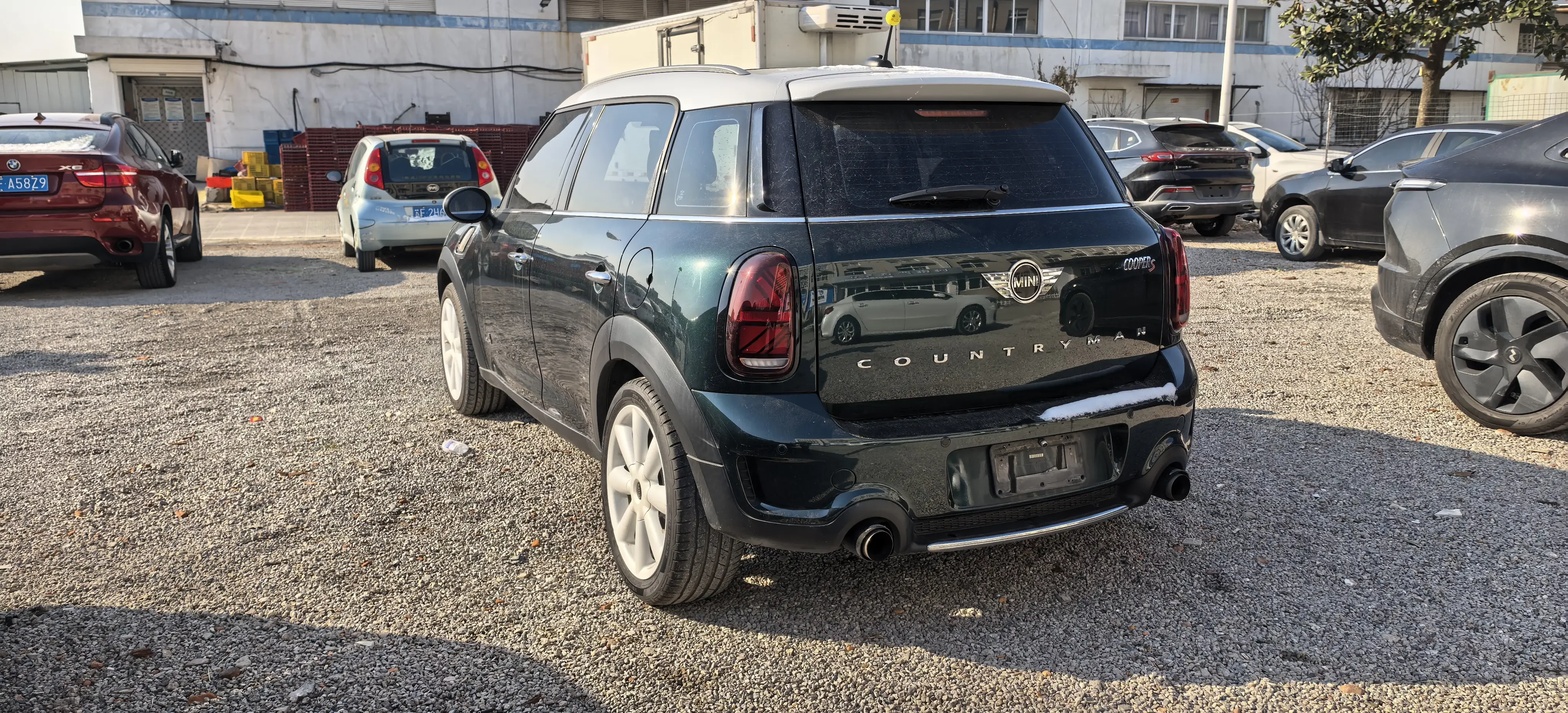 MINI COUNTRYMAN