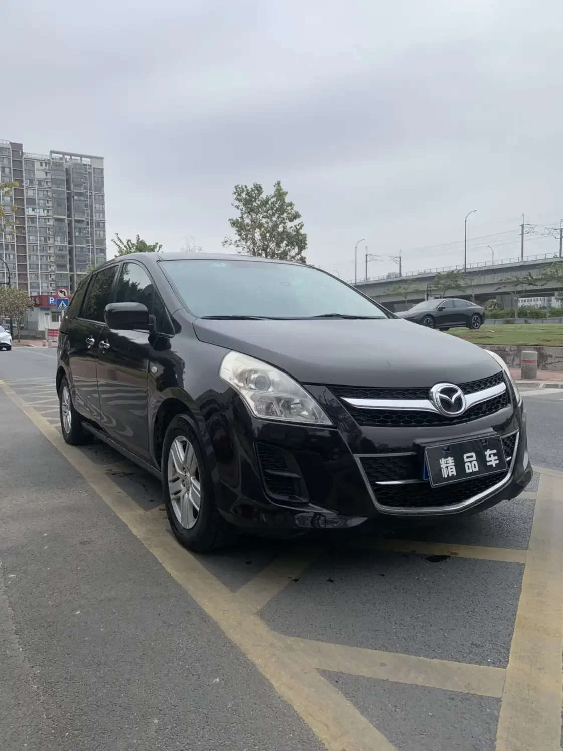 Mazda 8