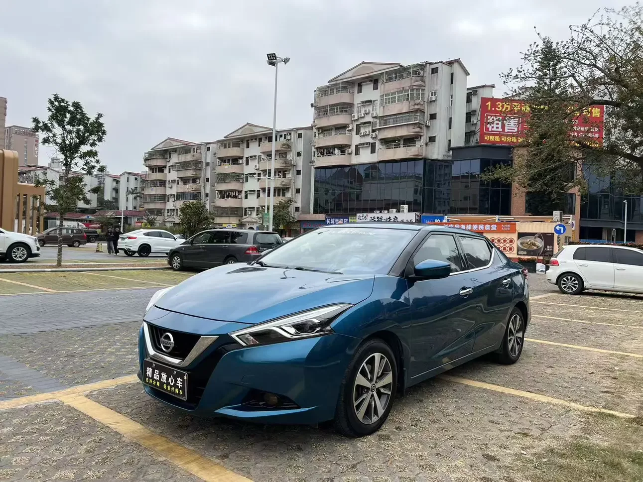 Nissan bluebird