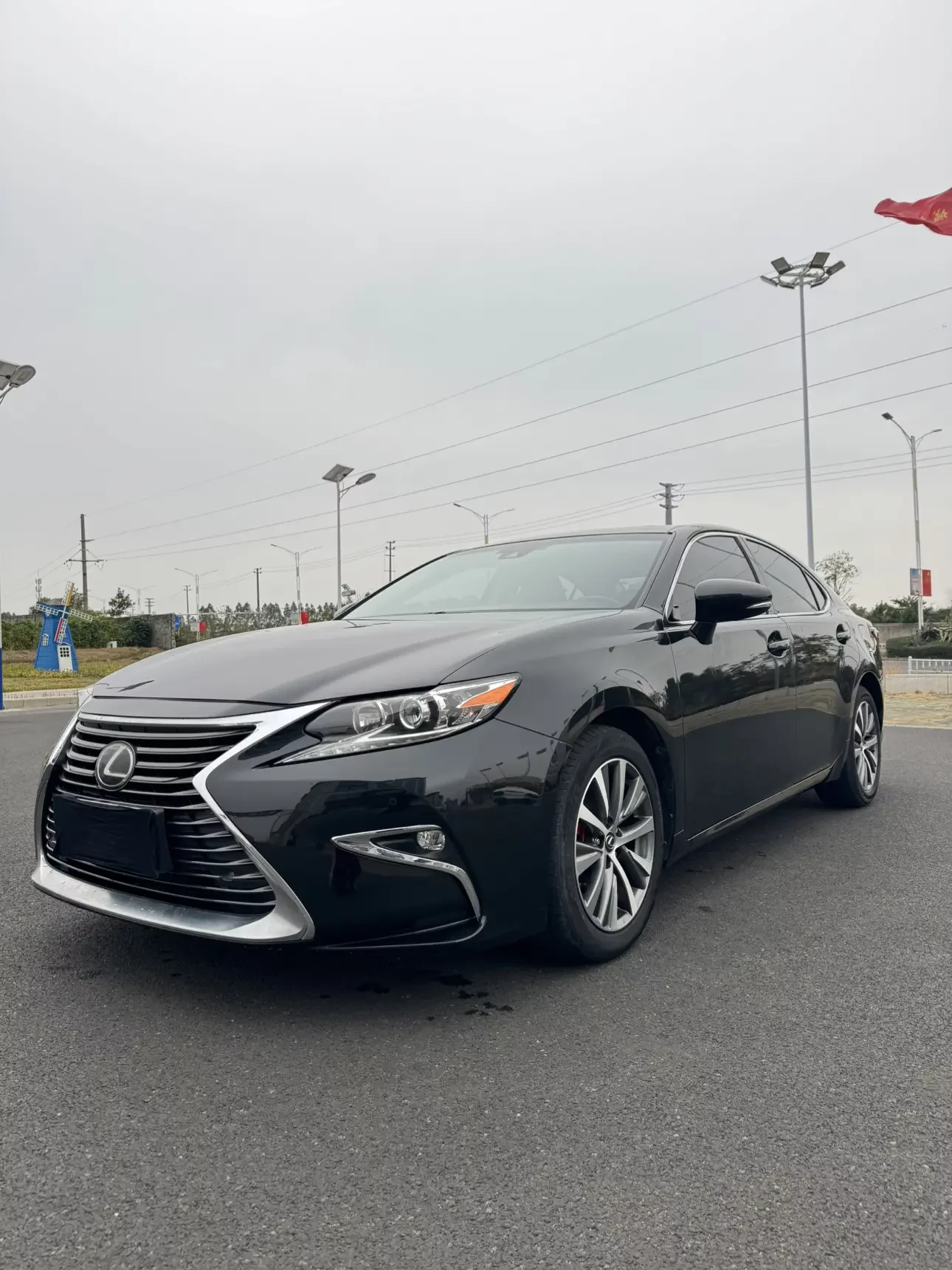 Lexus ES