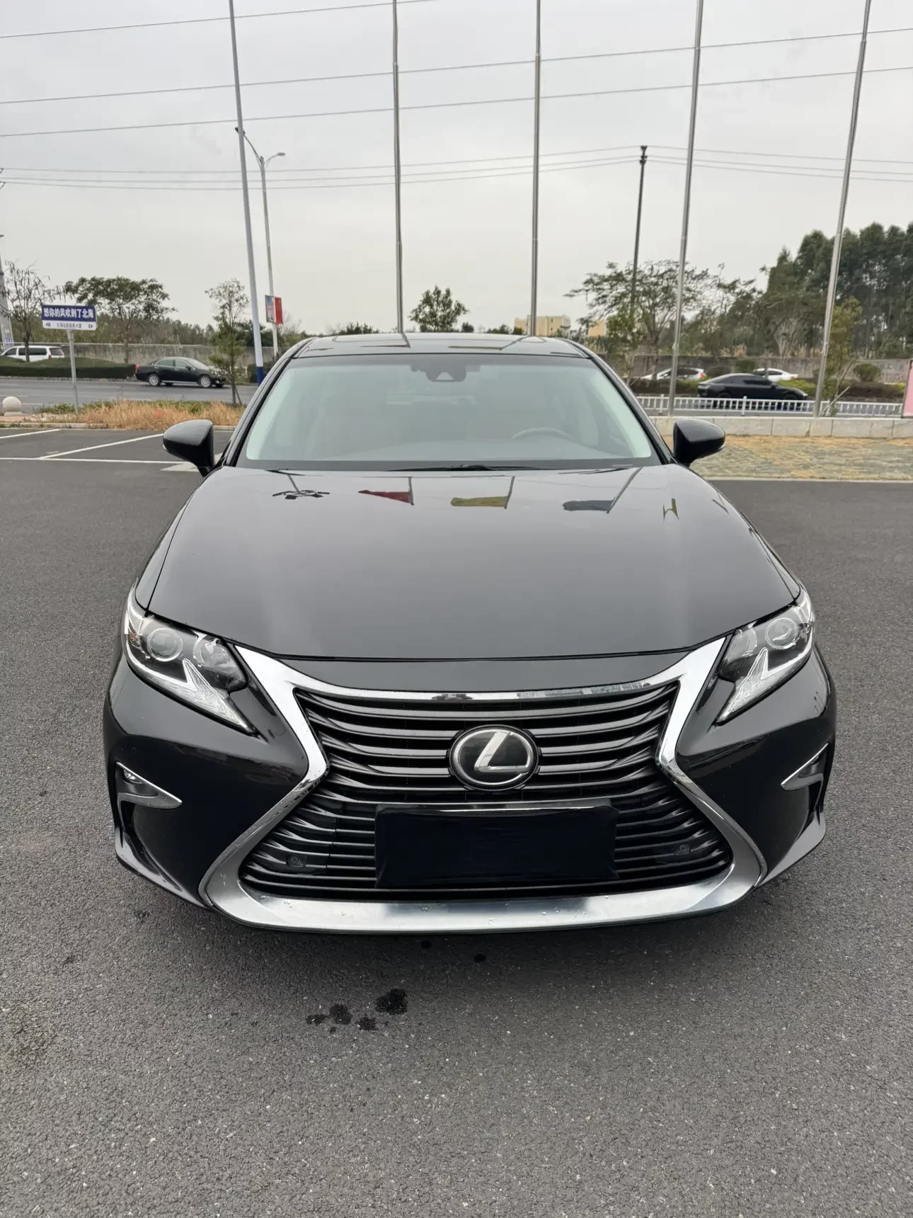 Lexus ES
