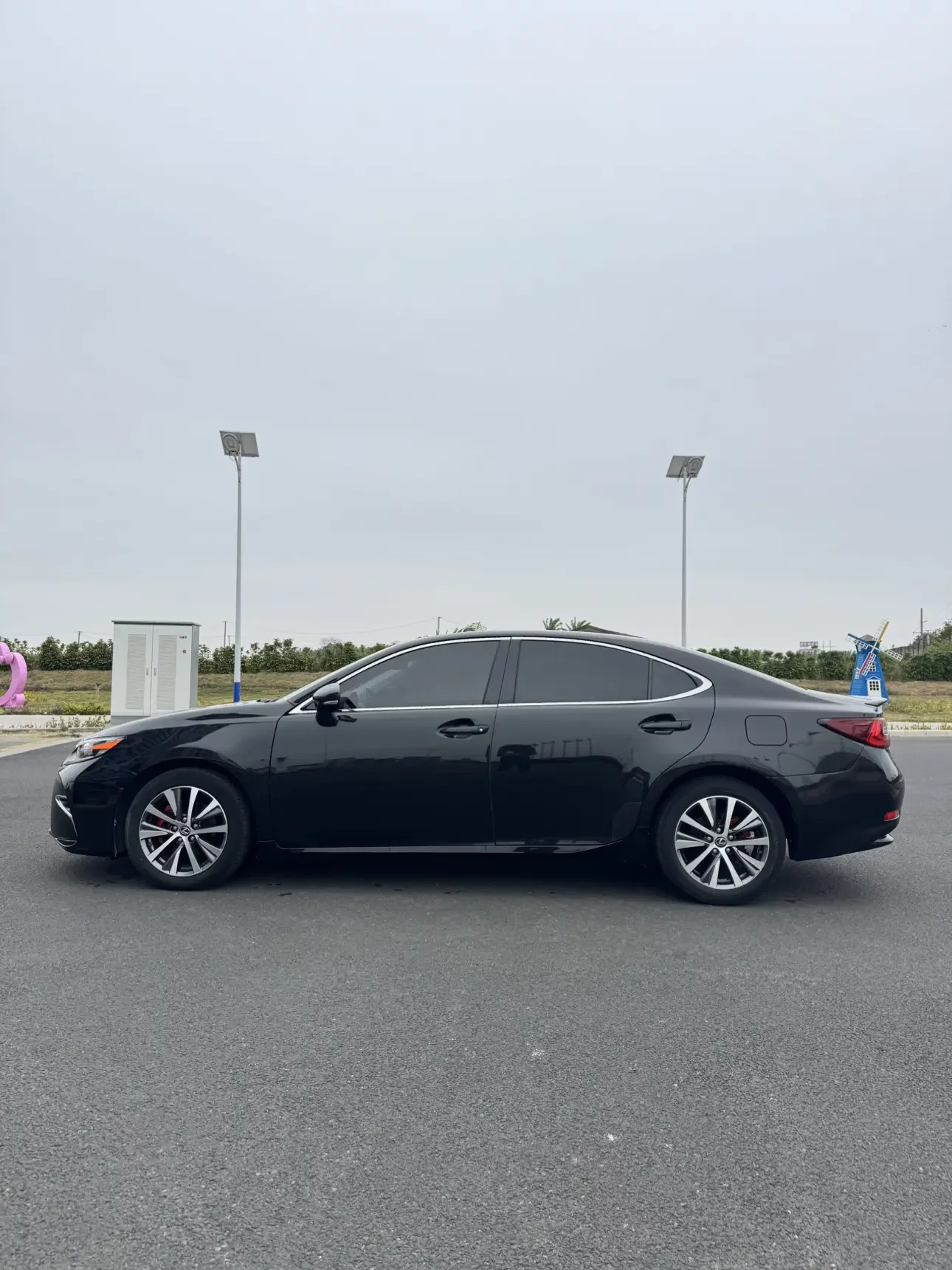 Lexus ES