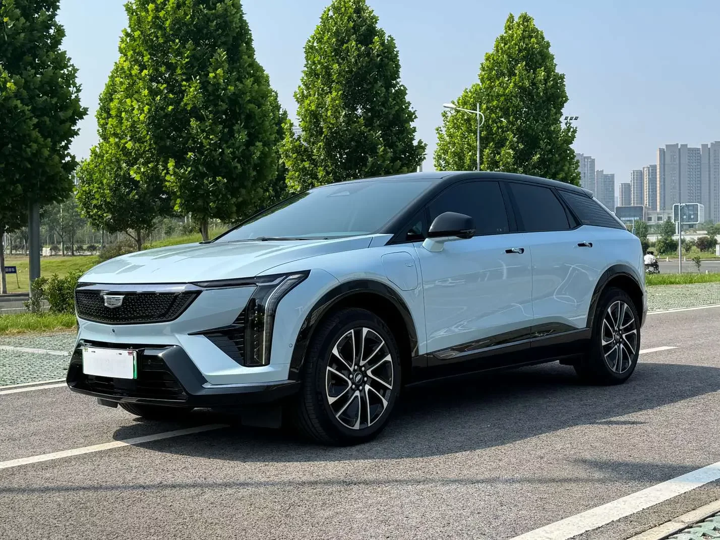 Cadillac IQ Aoge