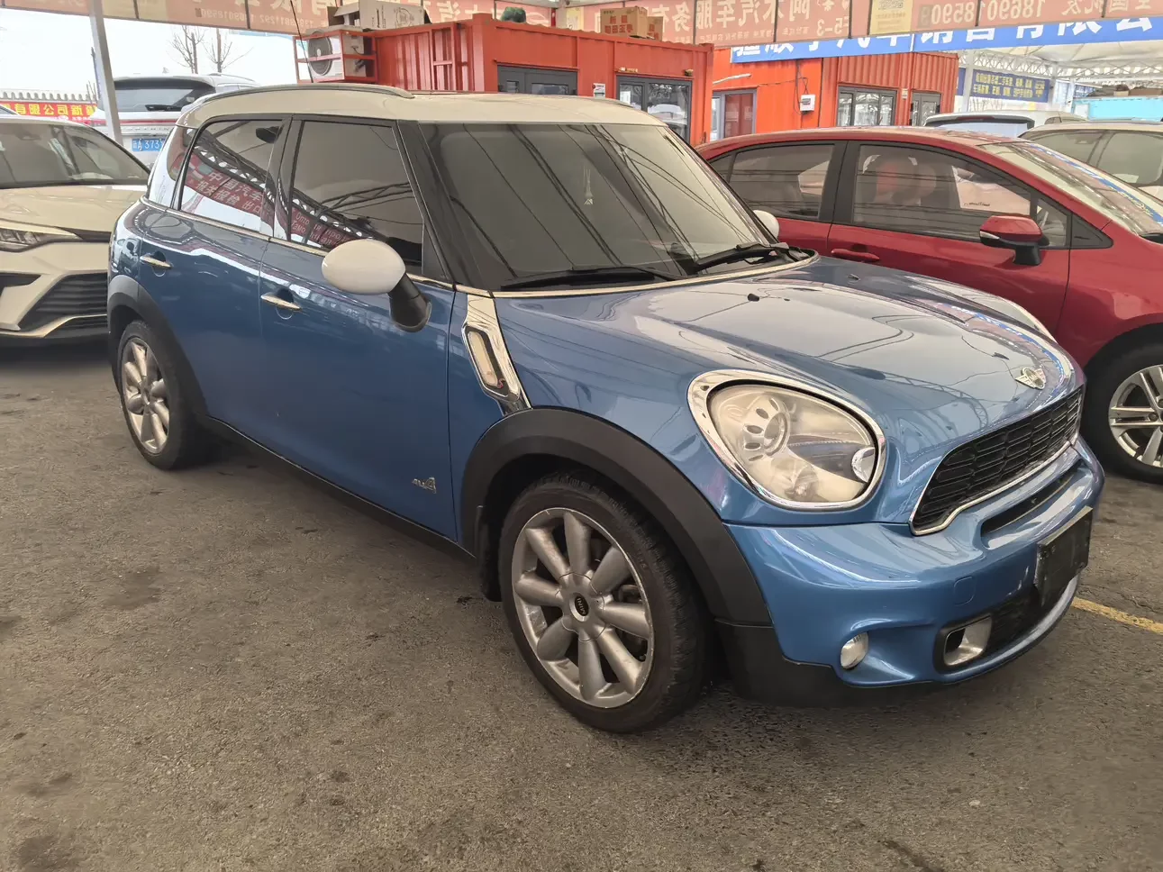 MINI COUNTRYMAN