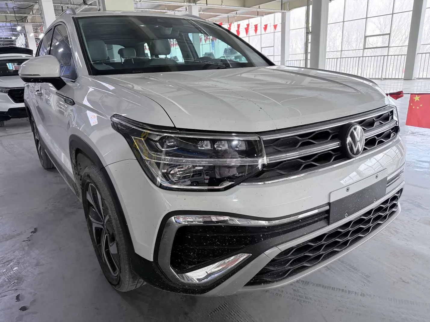 Volkswagen Tharu