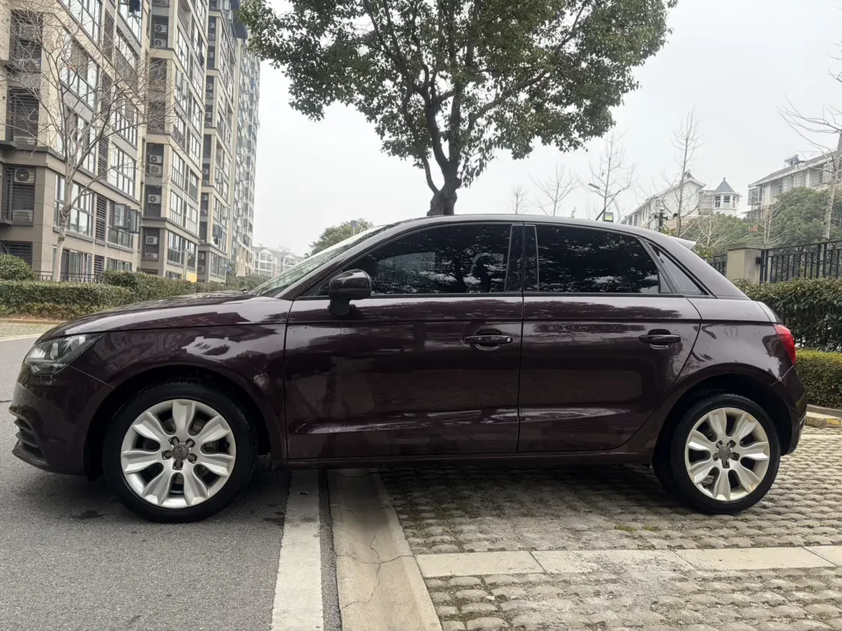 Audi A1