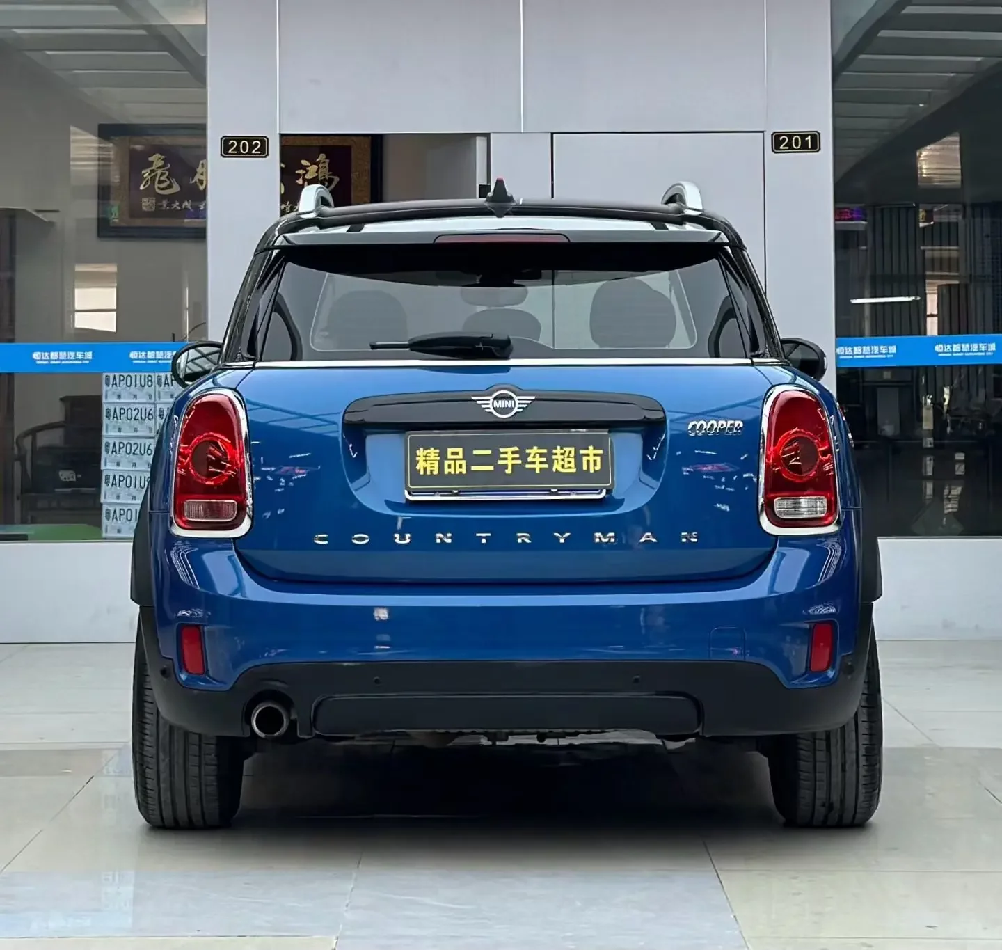 MINI COUNTRYMAN