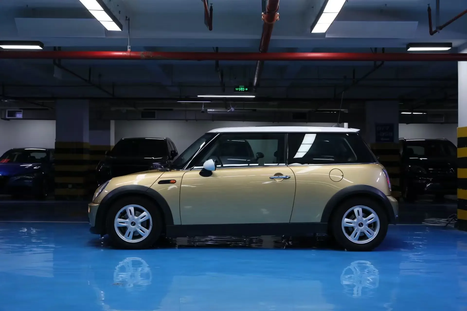 MINI 