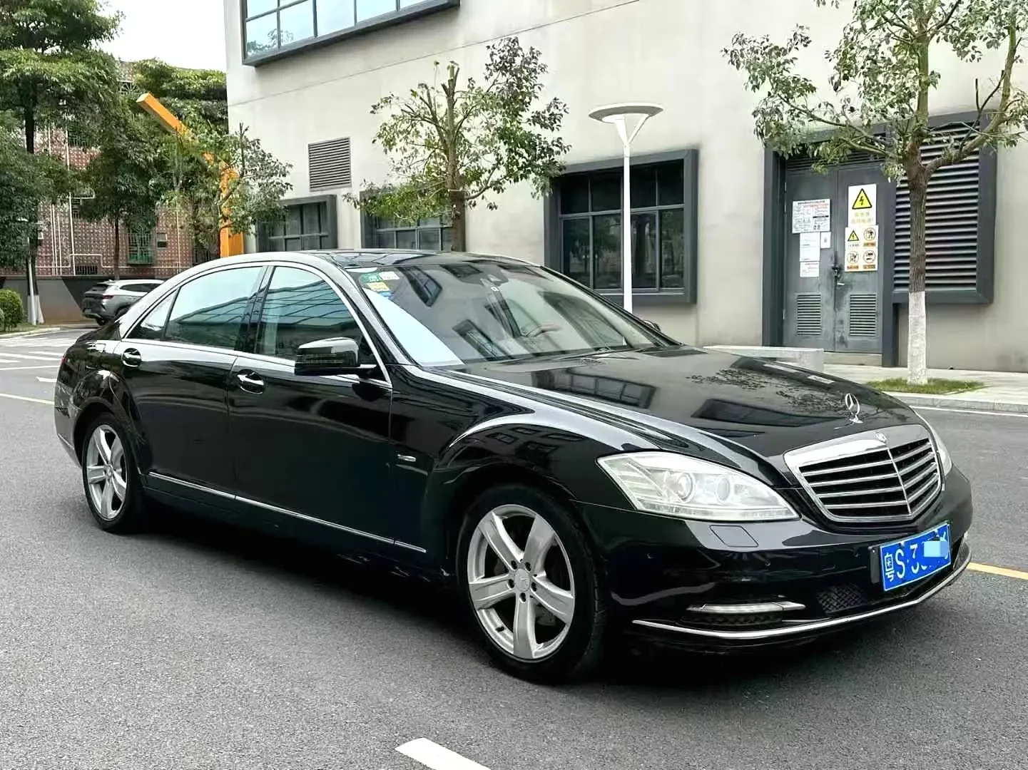 Mercedes-Benz S Class