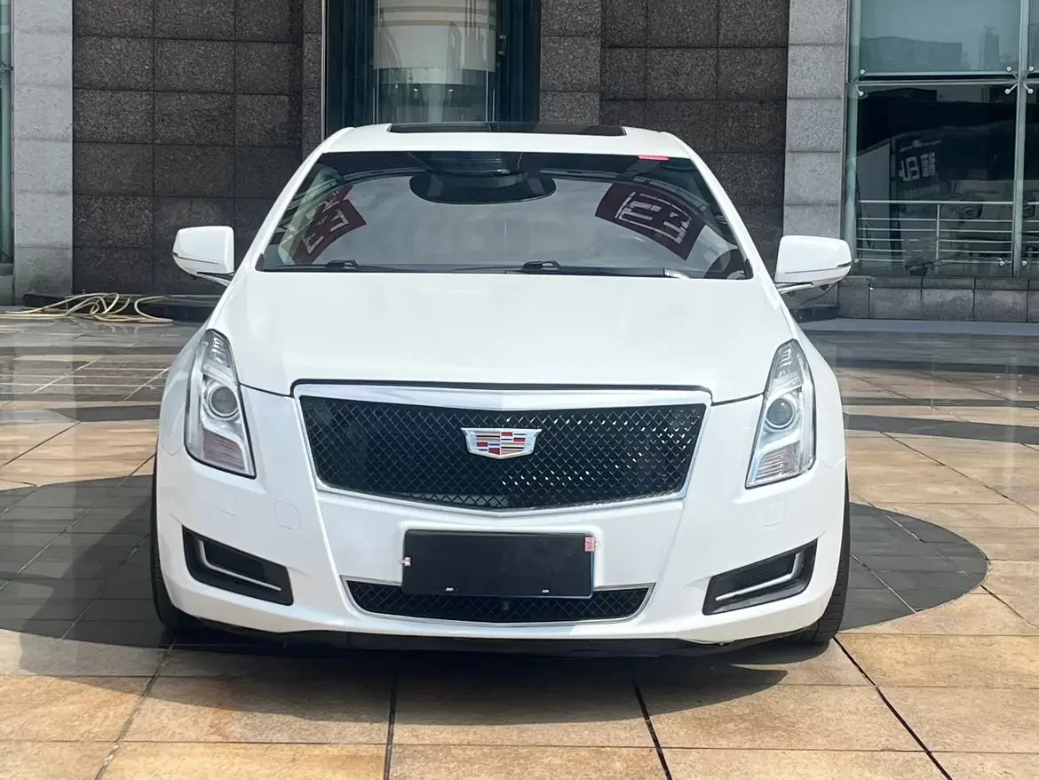 Cadillac XTS