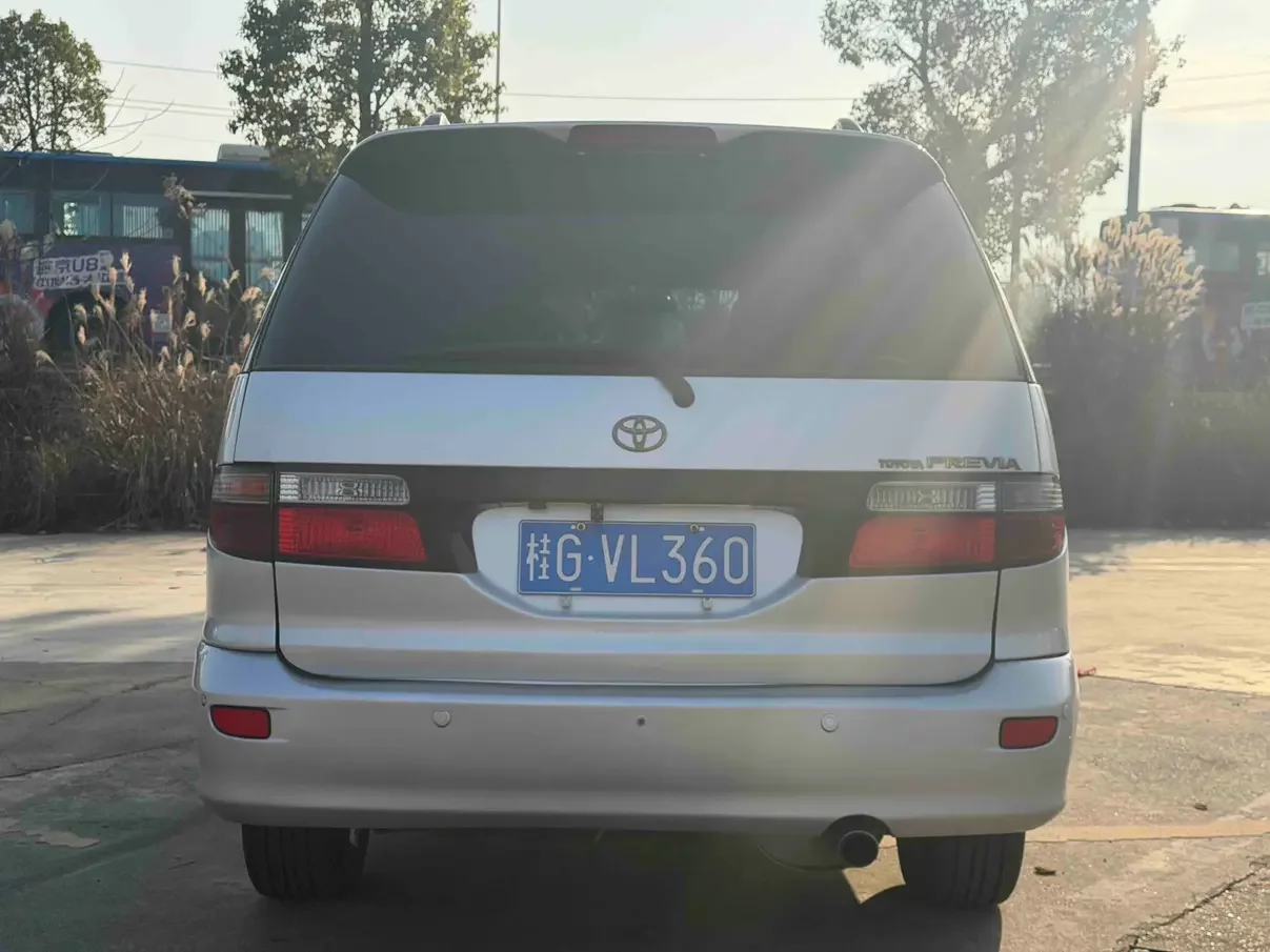 Toyota Previa