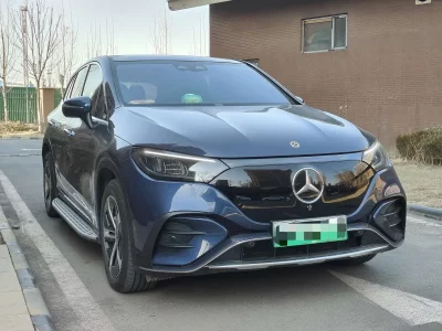 Mercedes-Benz EQE SUV