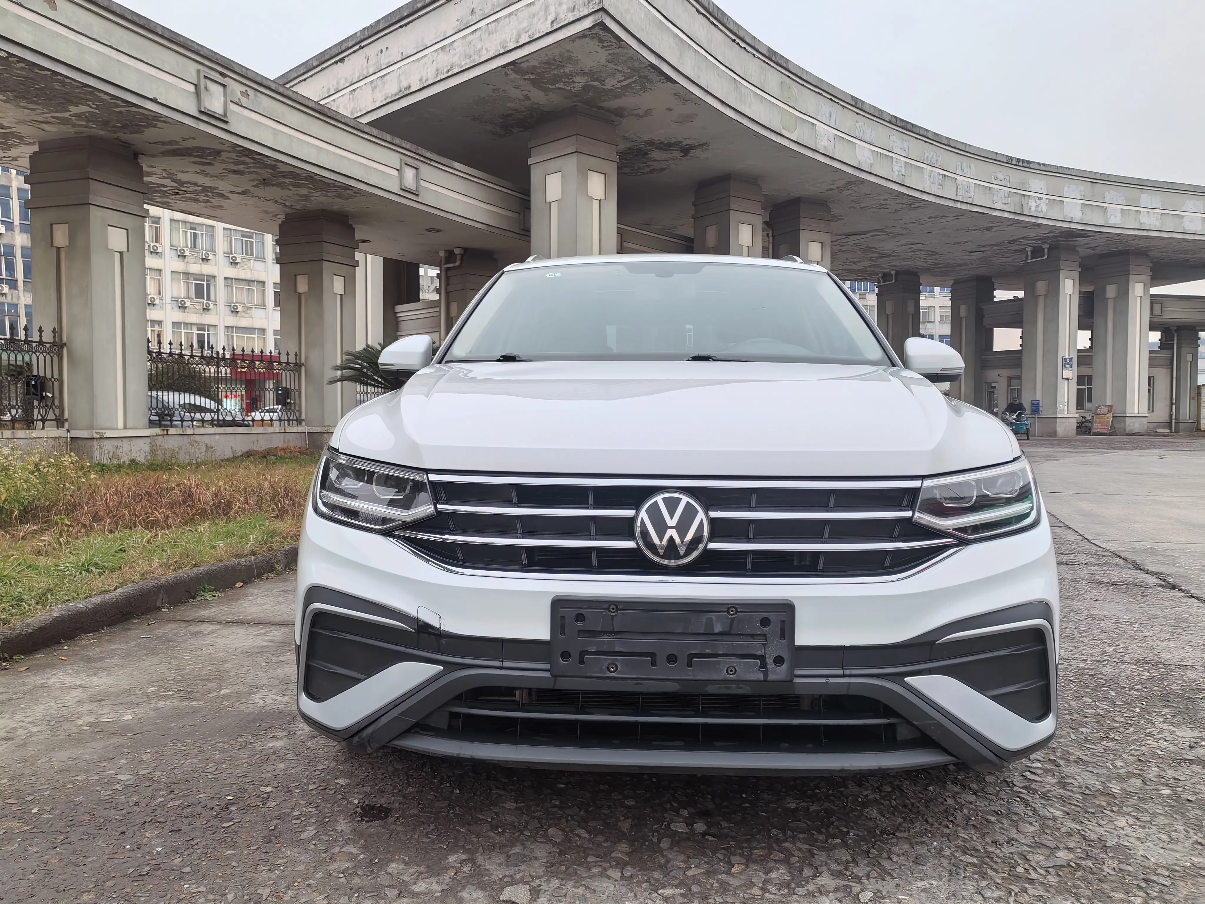 Volkswagen Tiguan L