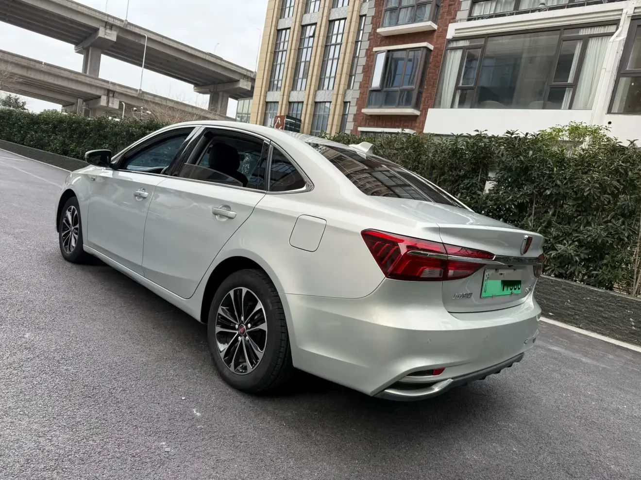 Roewe ei6
