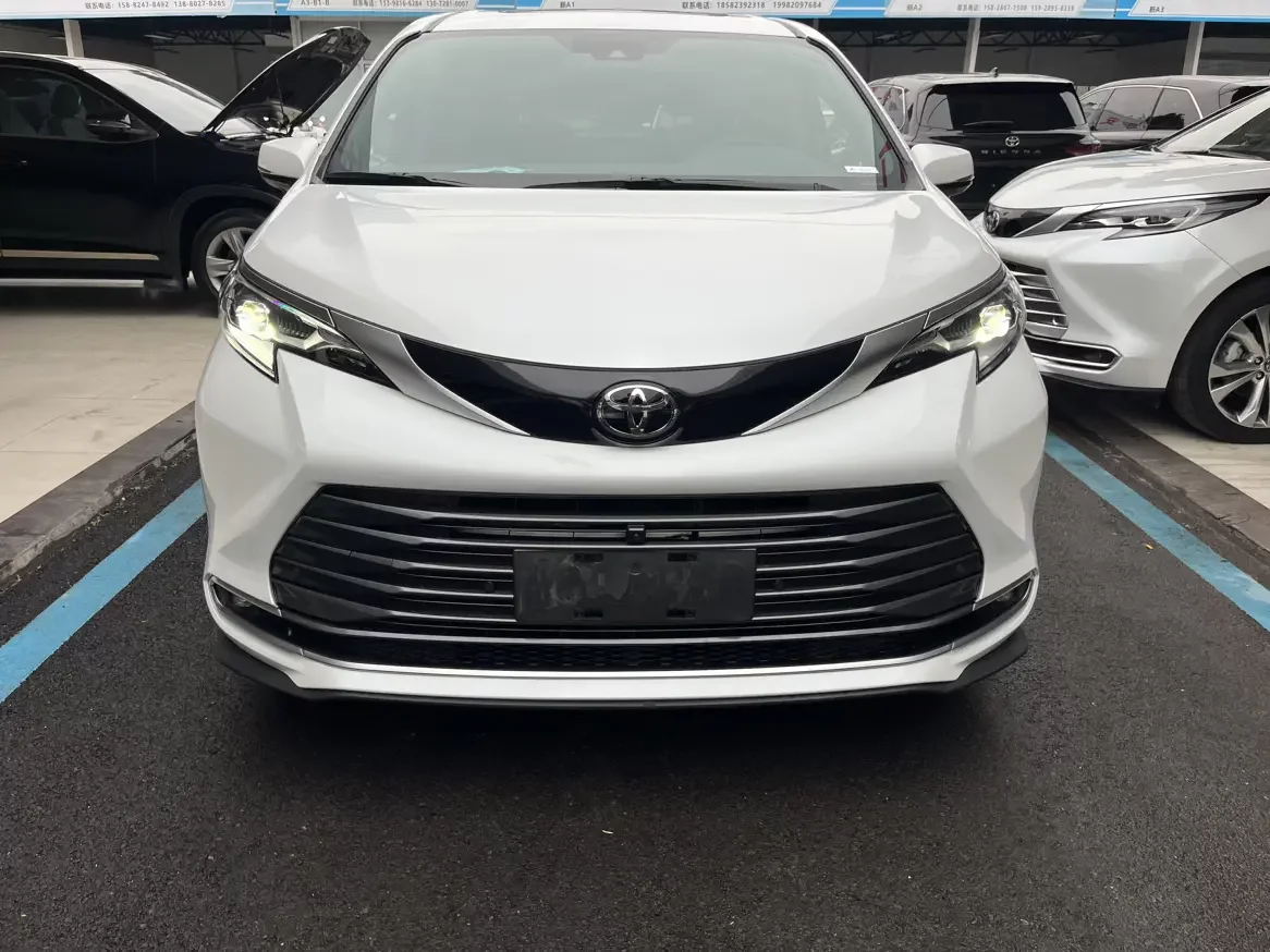 Toyota Sienna