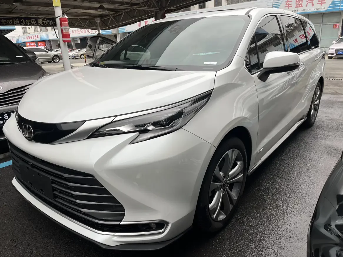 Toyota Sienna