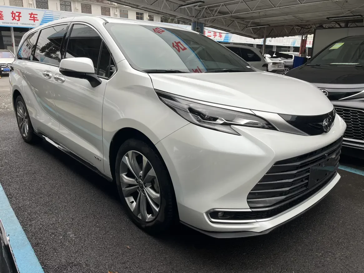 Toyota Sienna