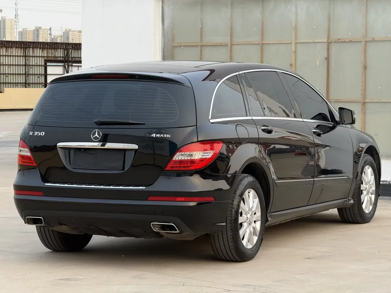 Mercedes-Benz R-Class