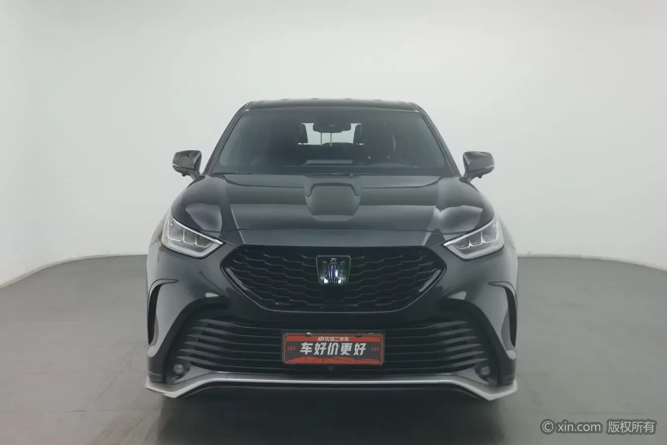 Toyota Crown Kluger