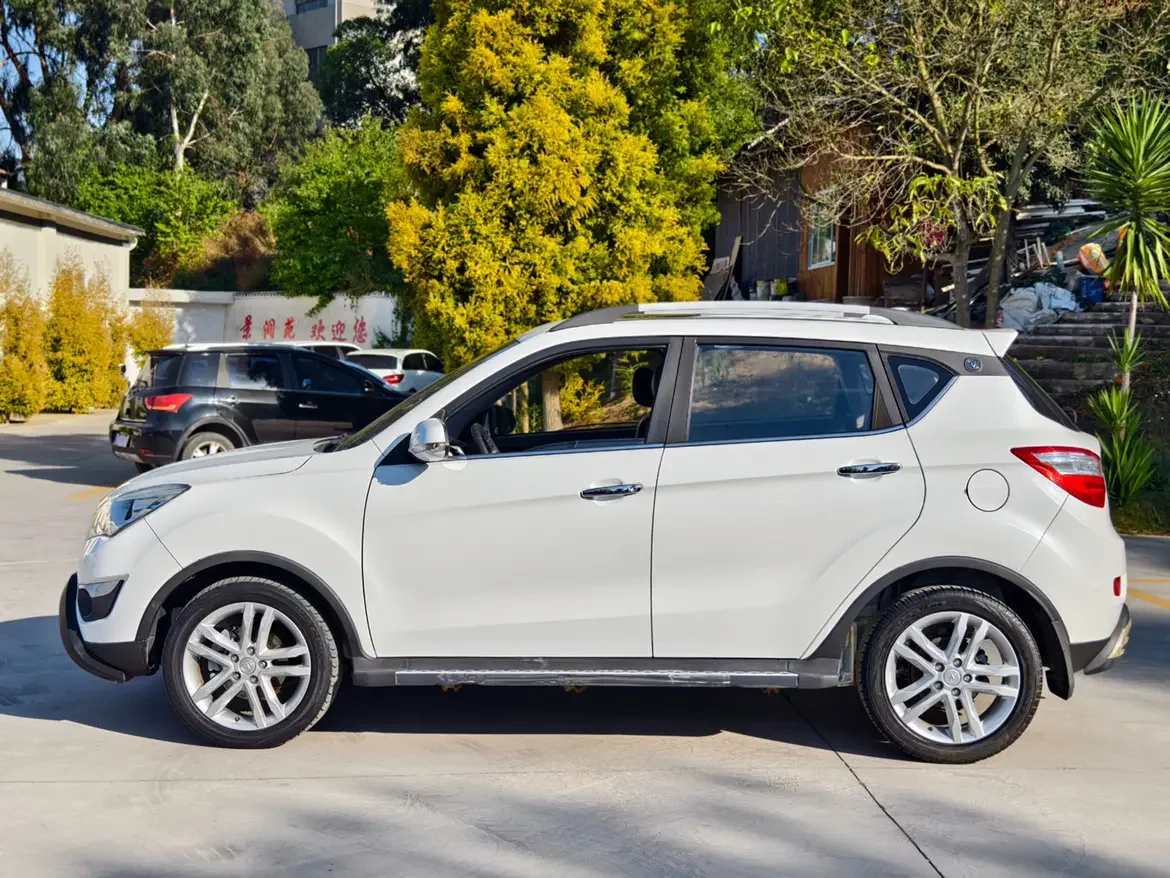 Changan CS35