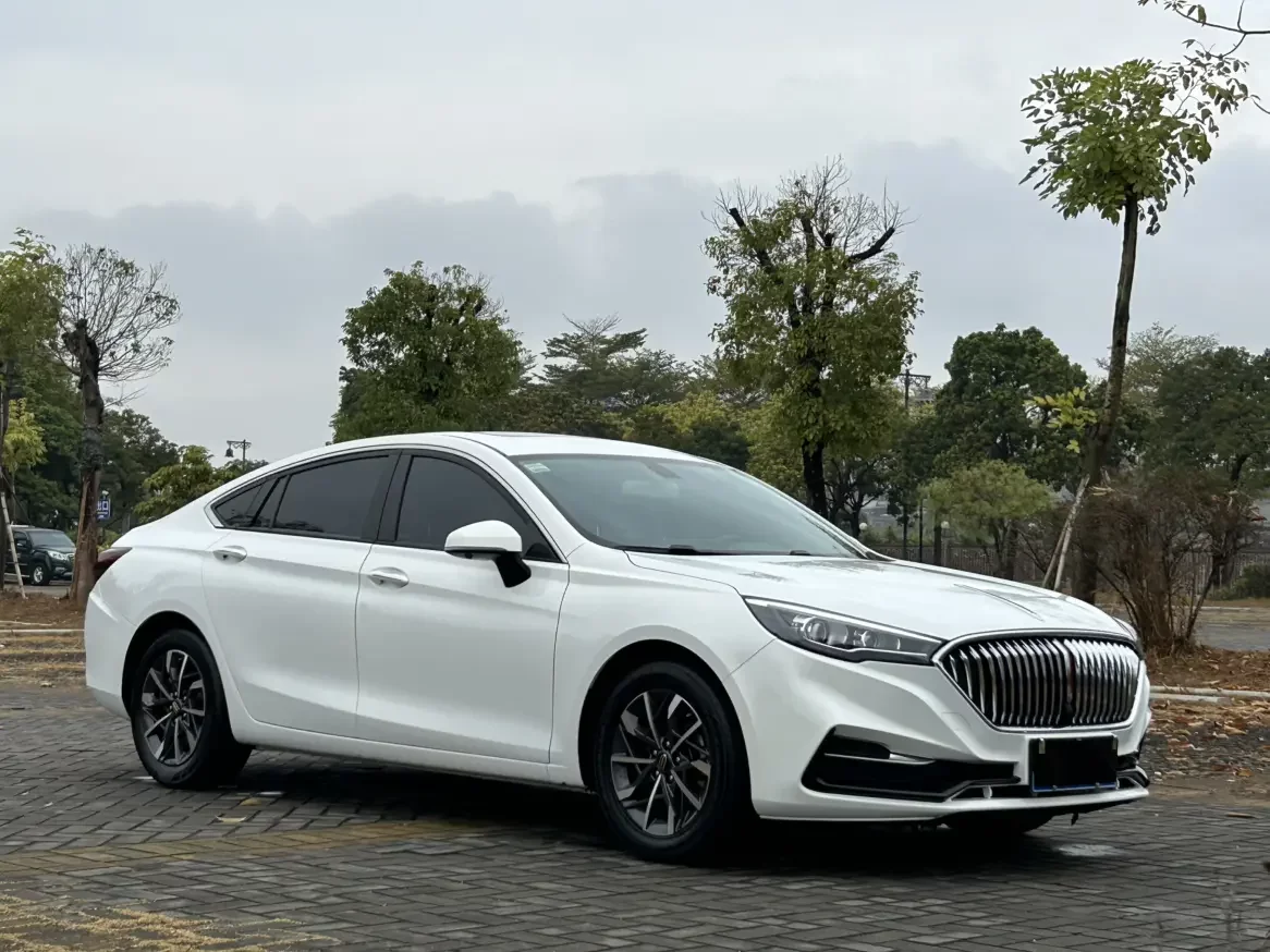 Hongqi H5 classic
