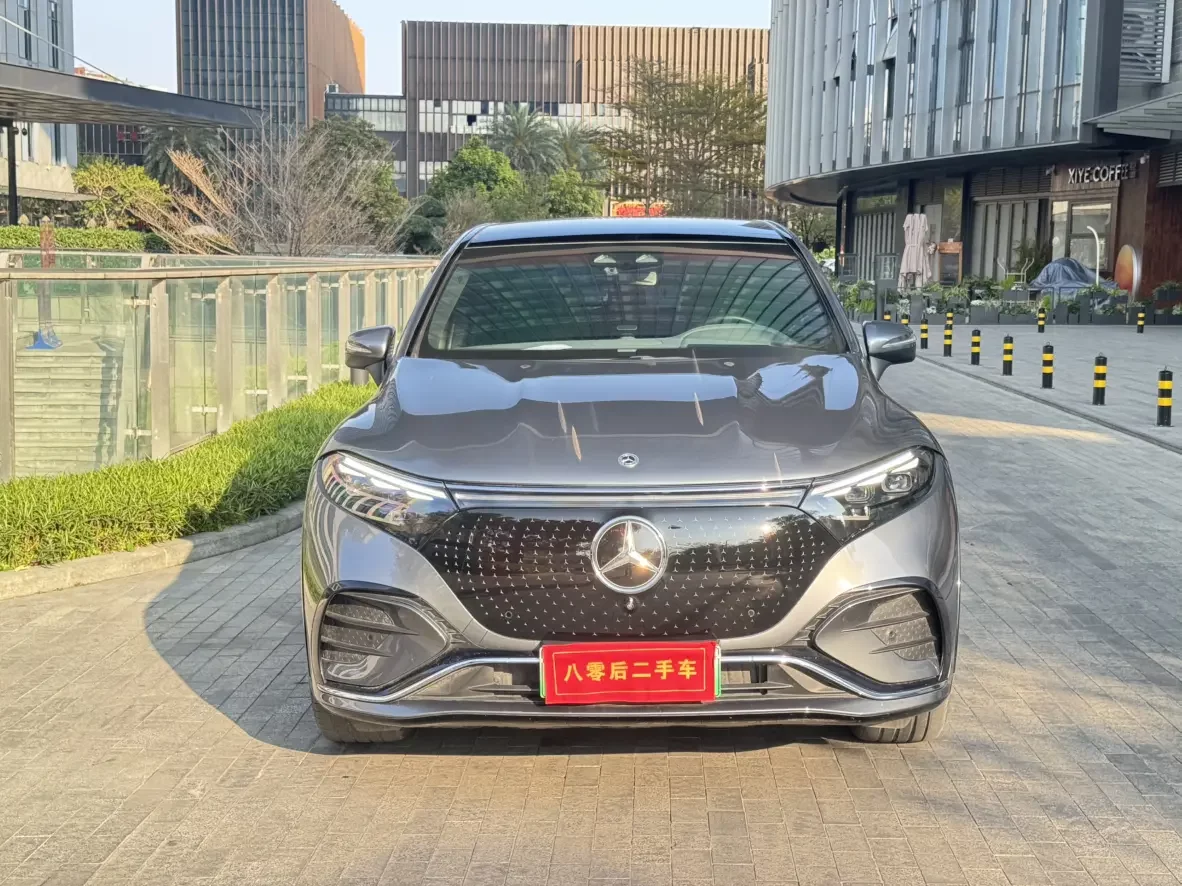 Mercedes-Benz EQS SUV