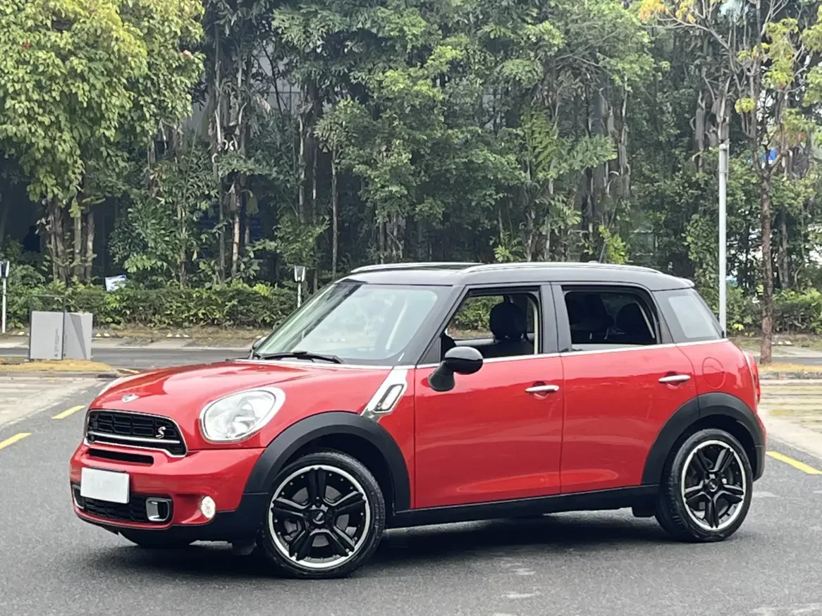 MINI COUNTRYMAN