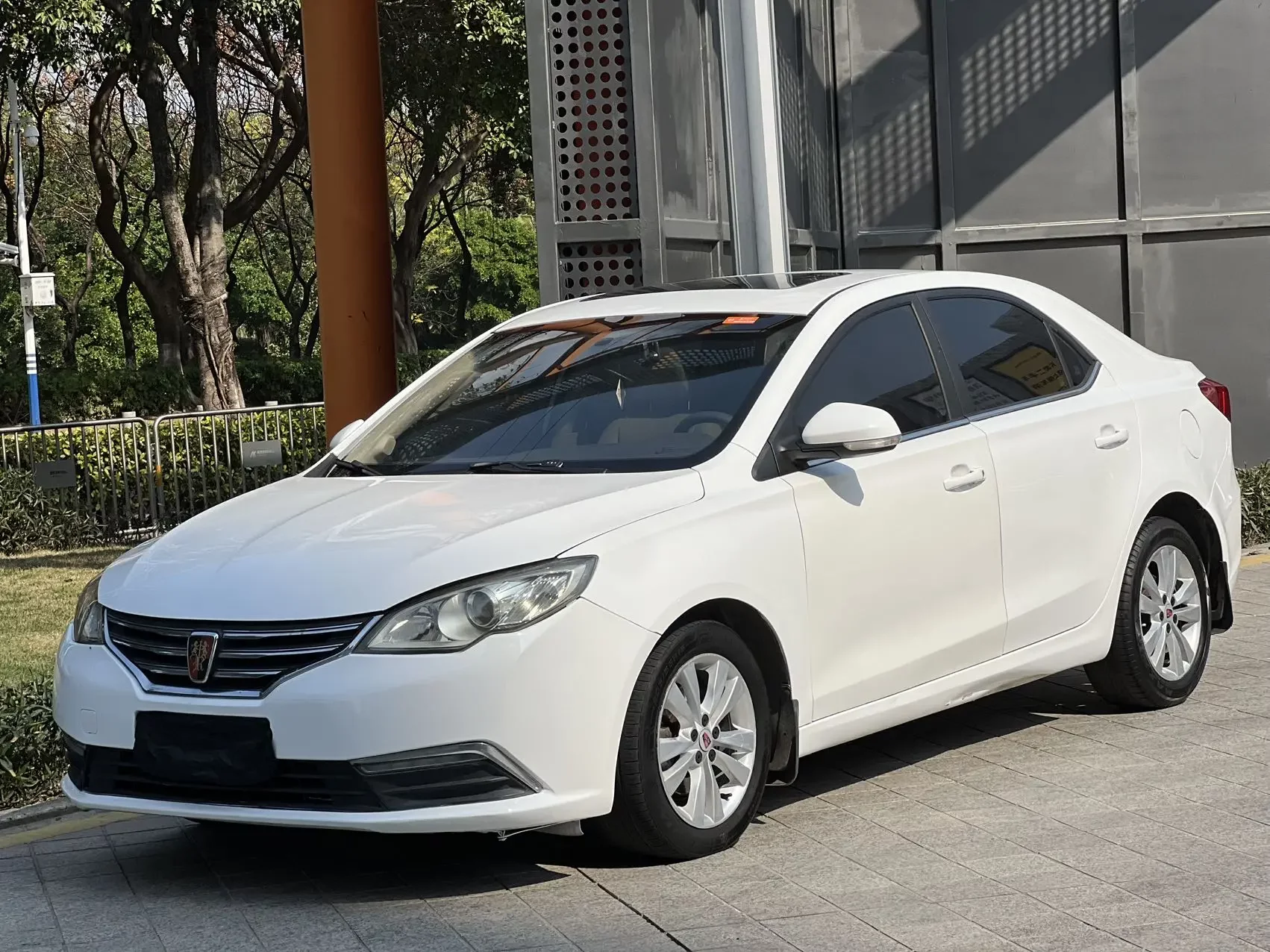 Roewe 360
