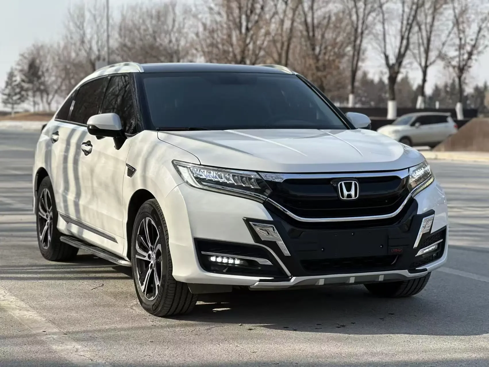 Honda UR-V