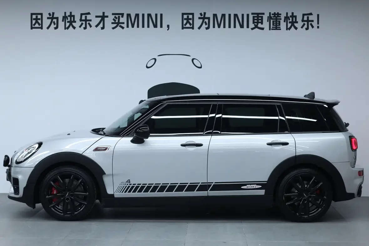 MINI JCW CLUBMAN