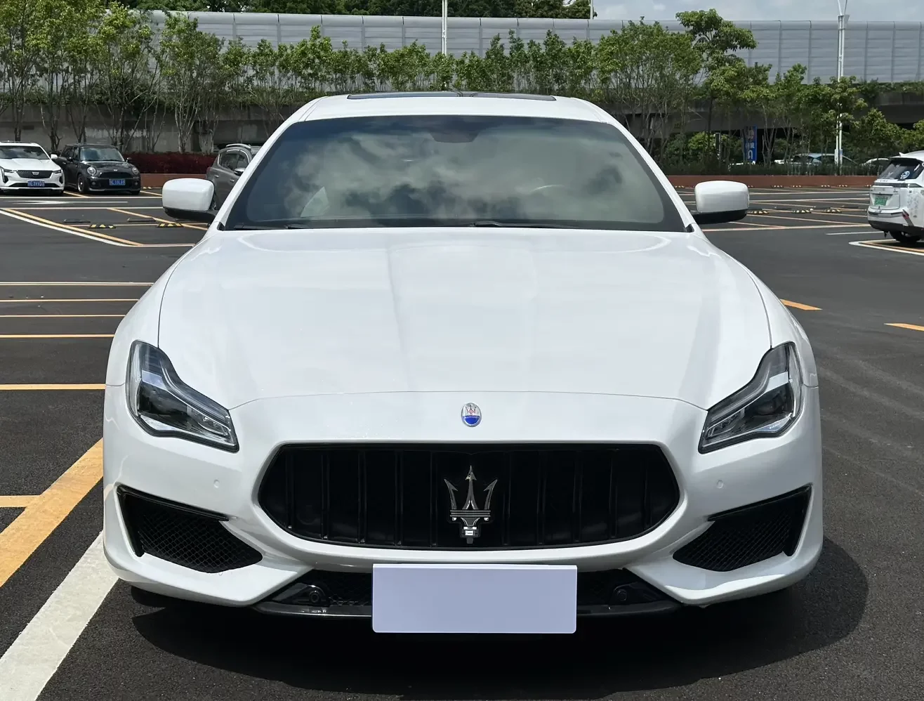 Maserati President