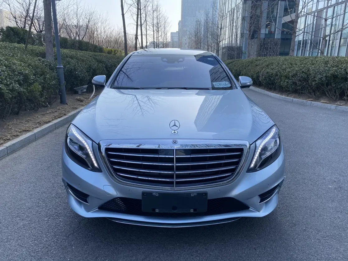 Mercedes-Benz S Class