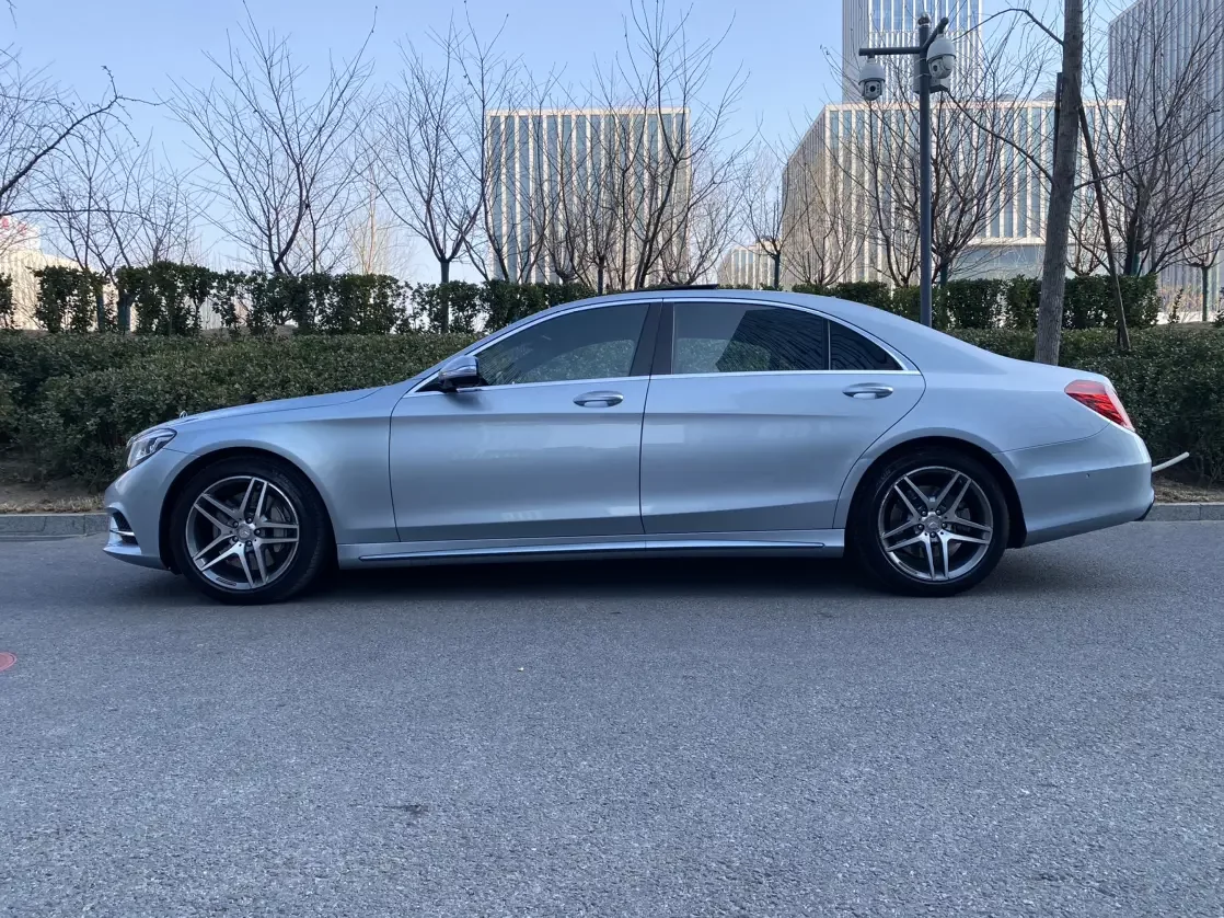 Mercedes-Benz S Class