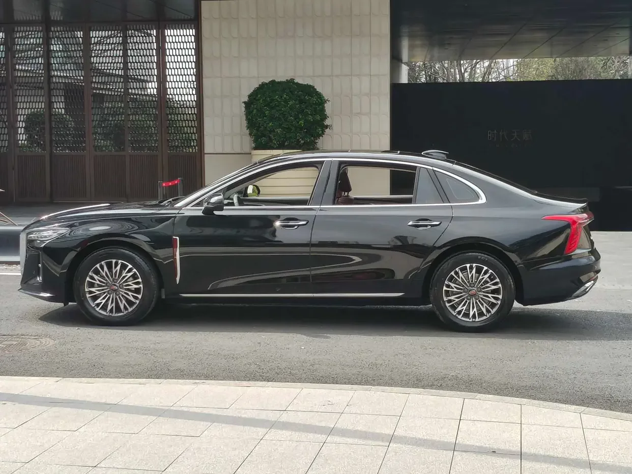 Hongqi H5