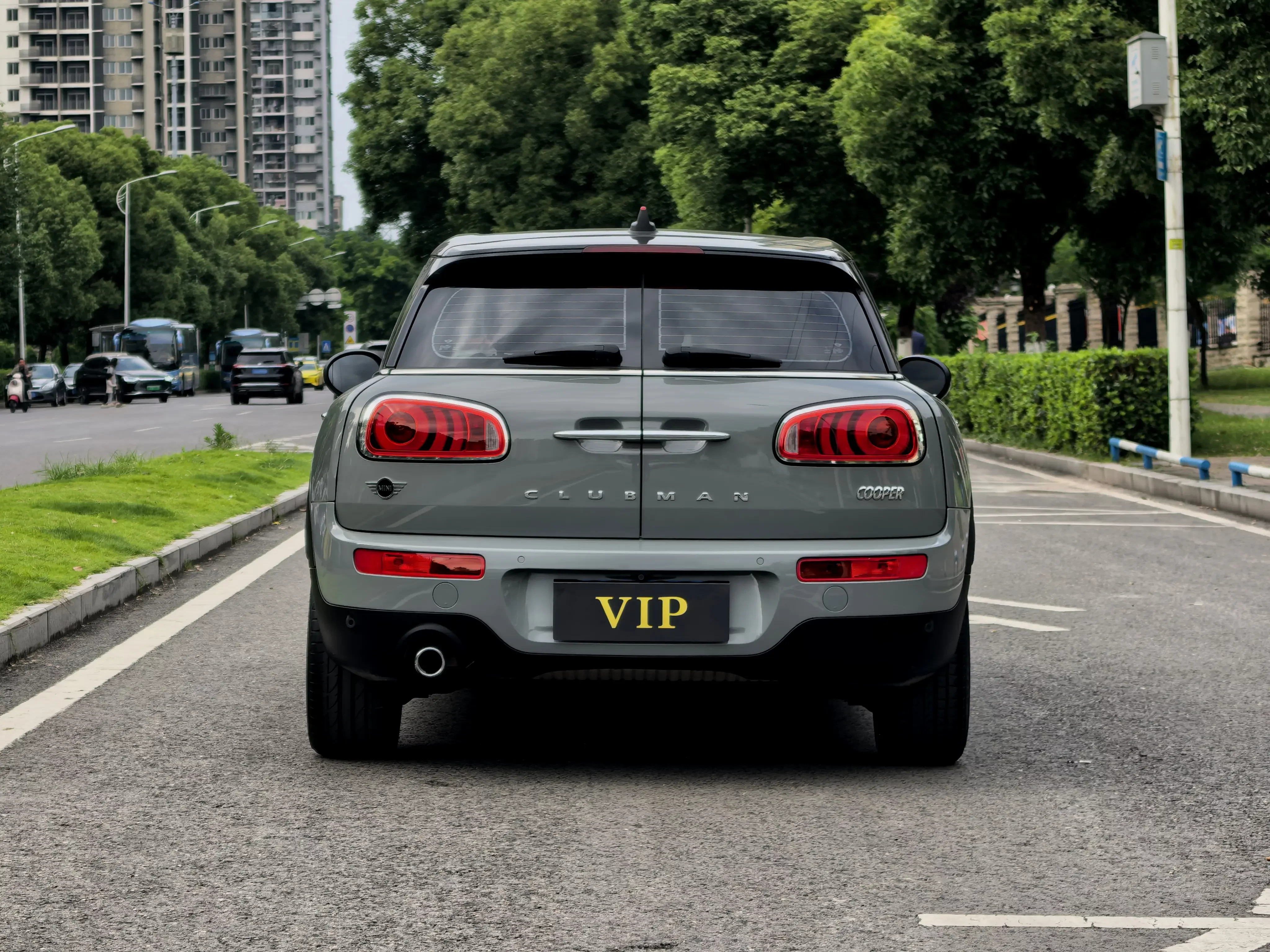 MINI CLUBMAN