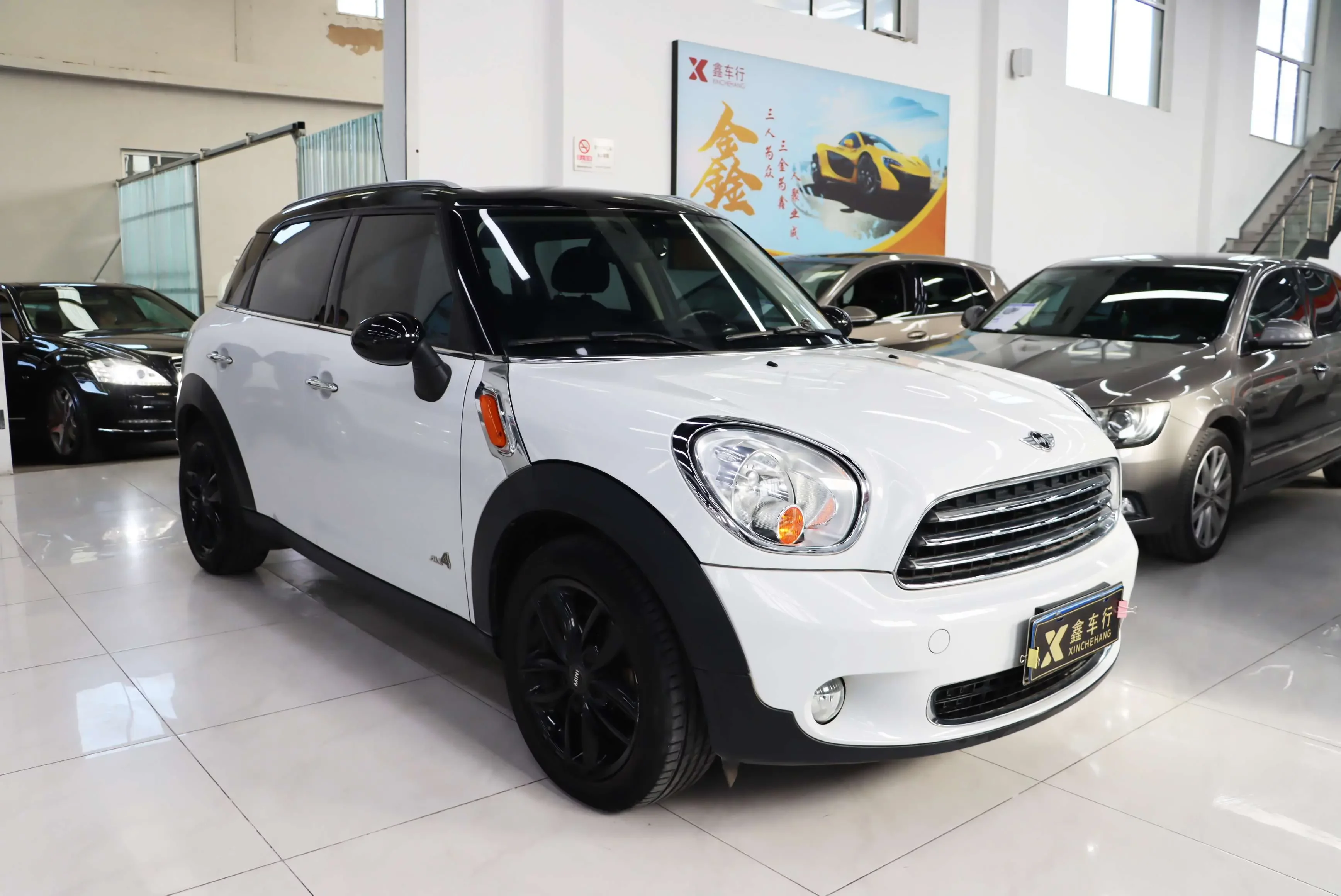 MINI COUNTRYMAN