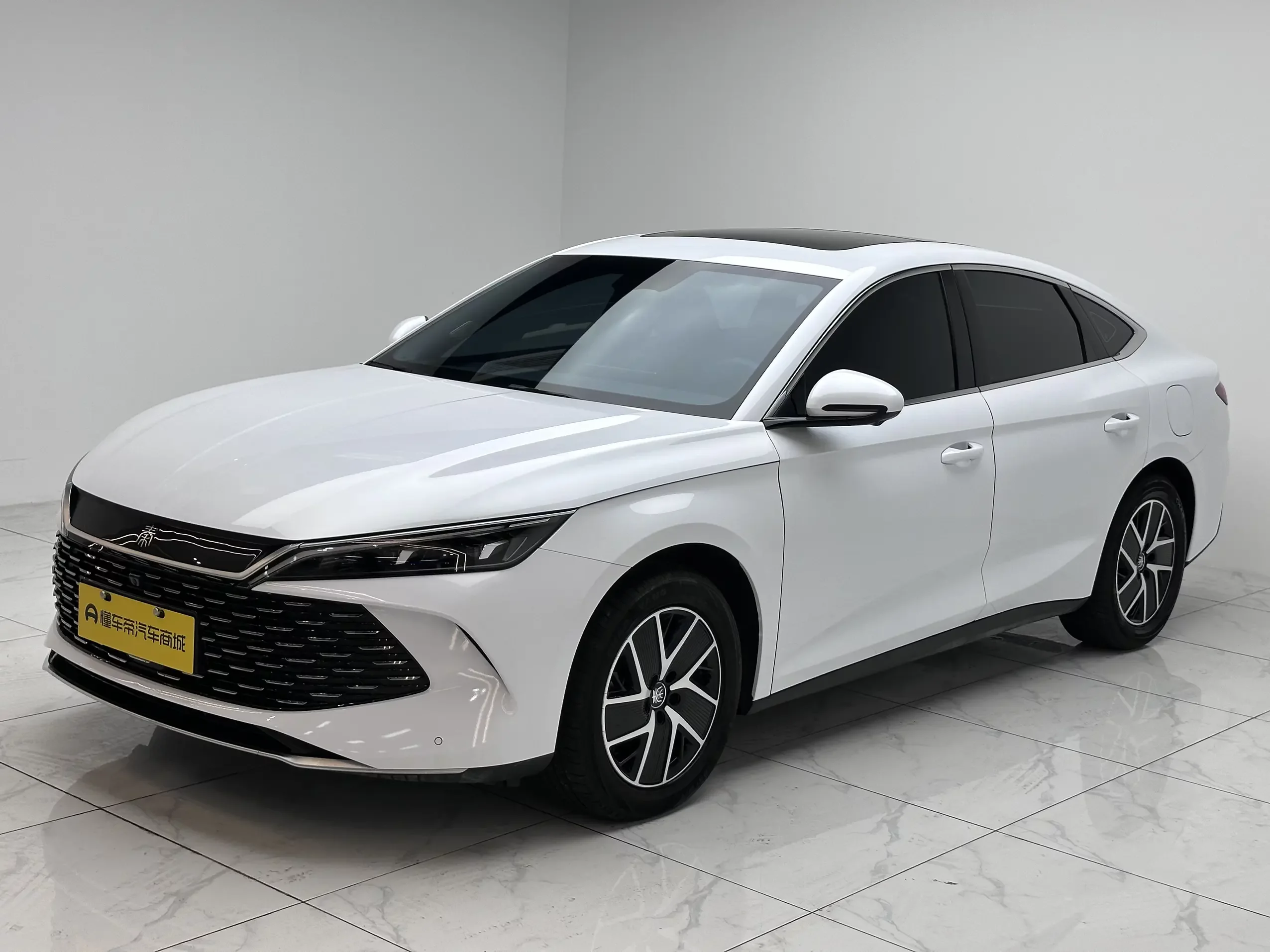 BYD Qin L DM
