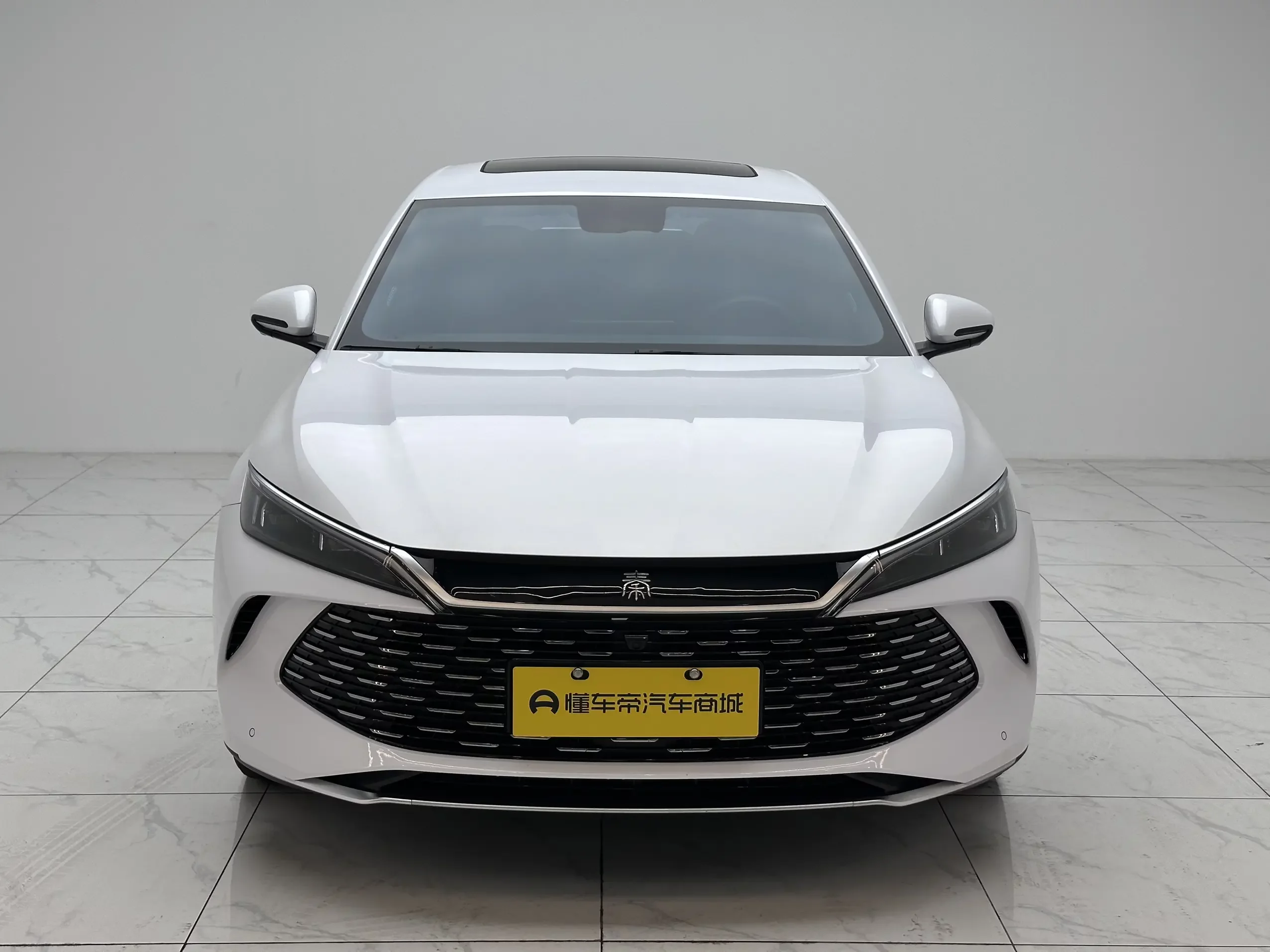 BYD Qin L DM